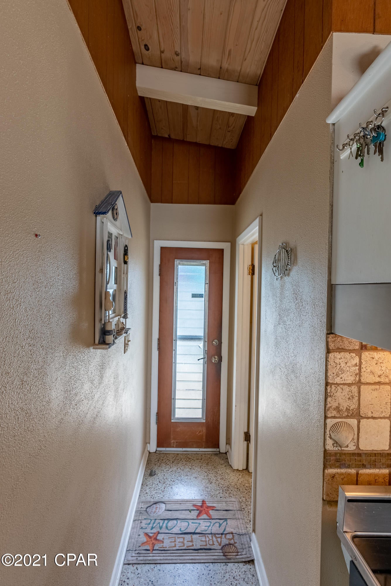 Laguna Beach Estates 6th Add - Residential