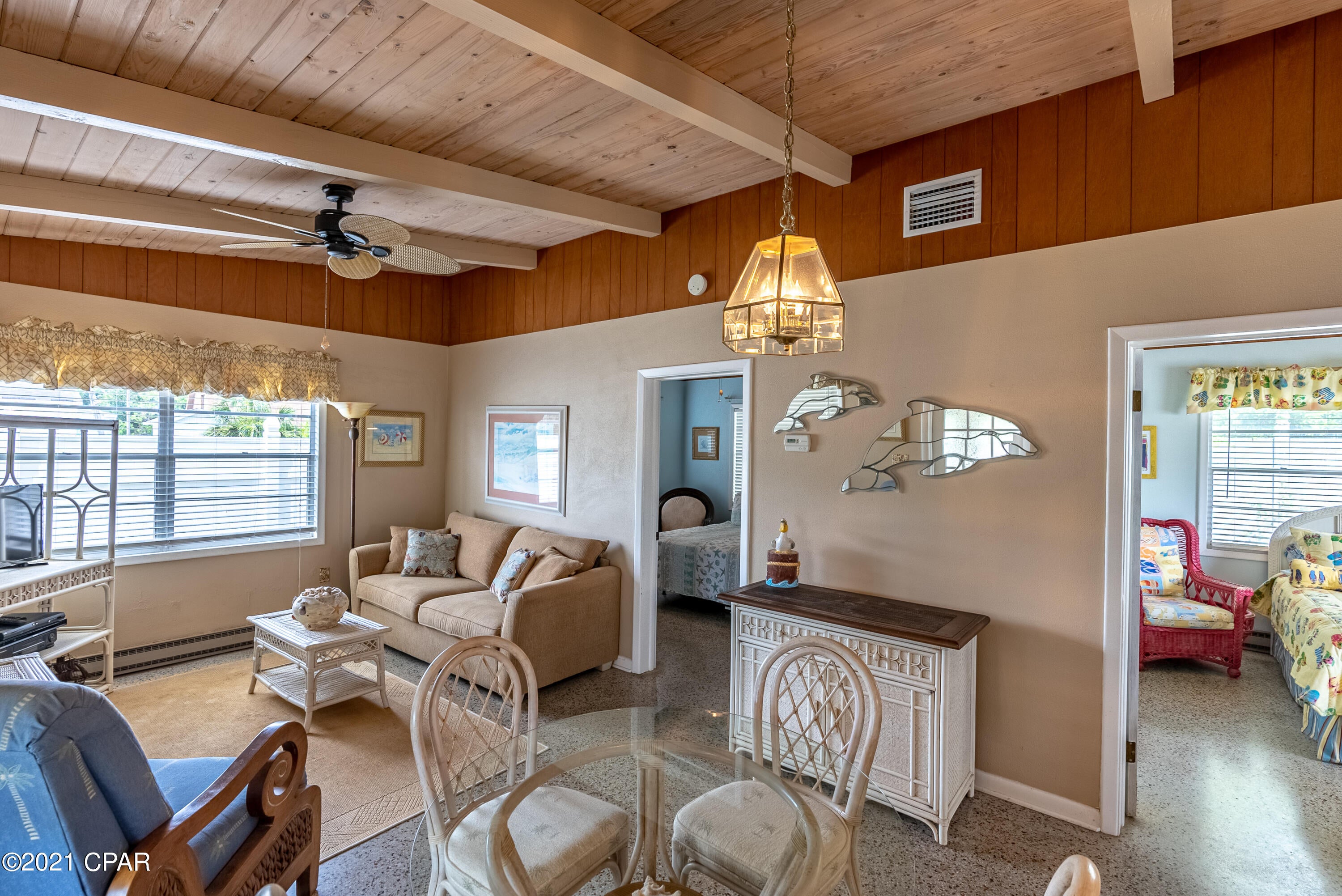Laguna Beach Estates 6th Add - Residential