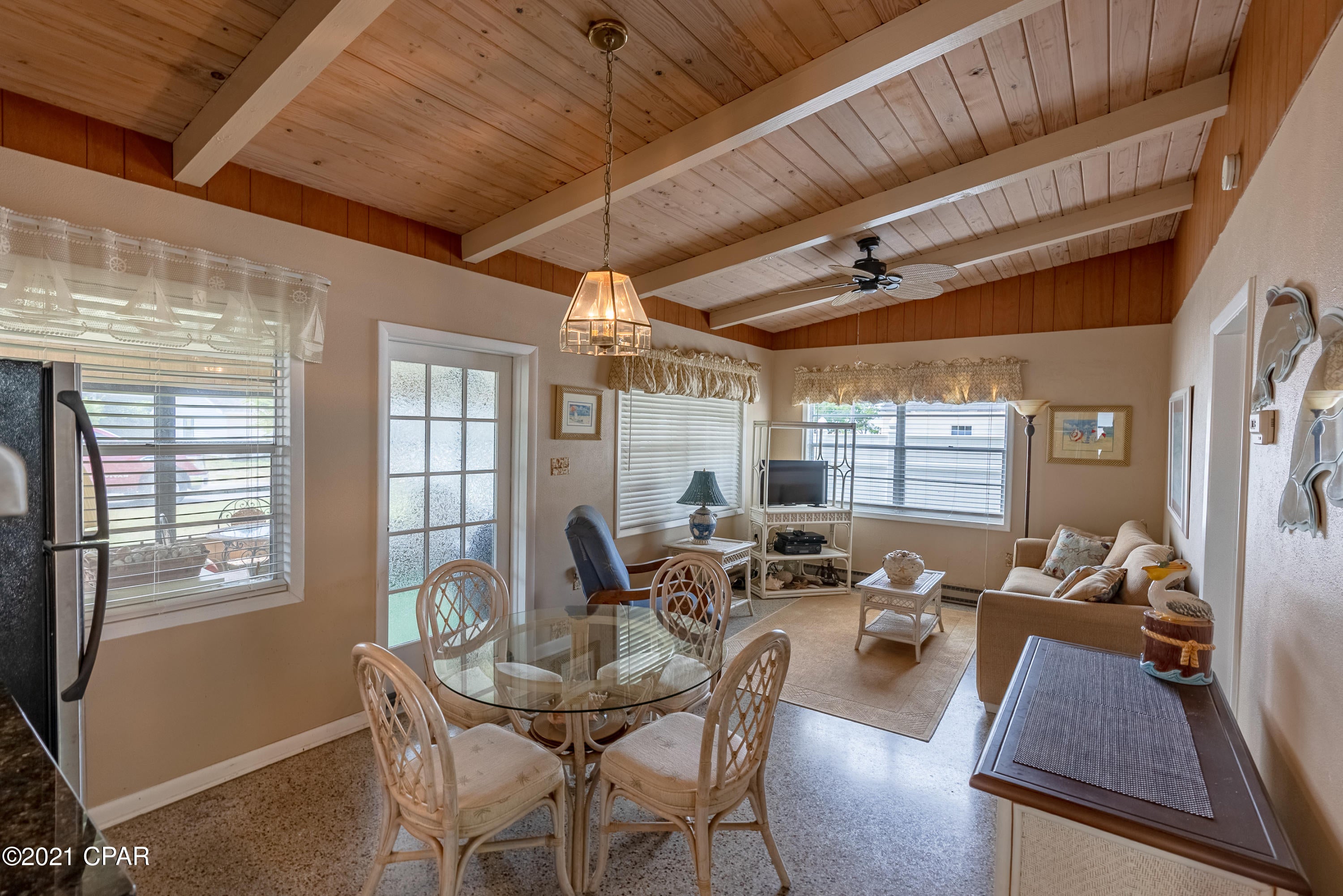 Laguna Beach Estates 6th Add - Residential