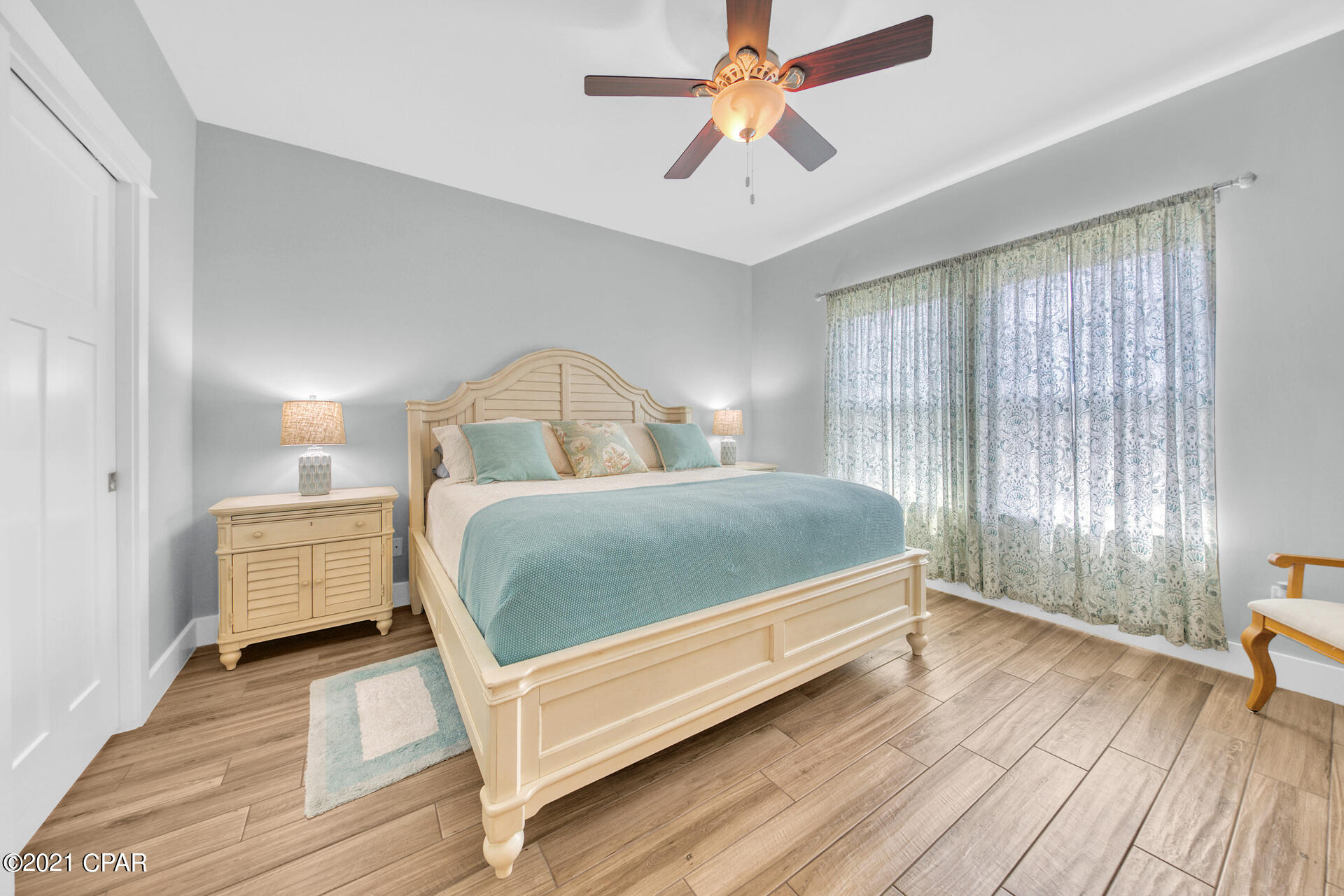 Laguna Beach Estates 8th Add - Residential