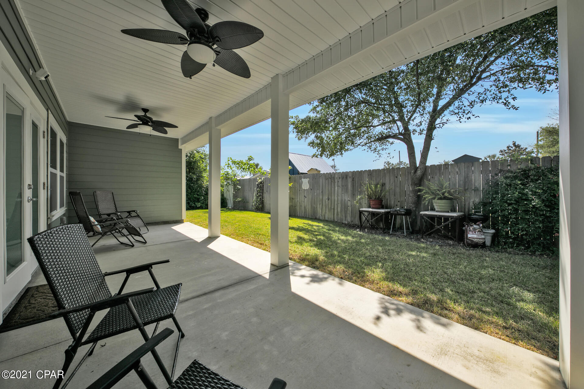 Laguna Beach Estates 8th Add - Residential