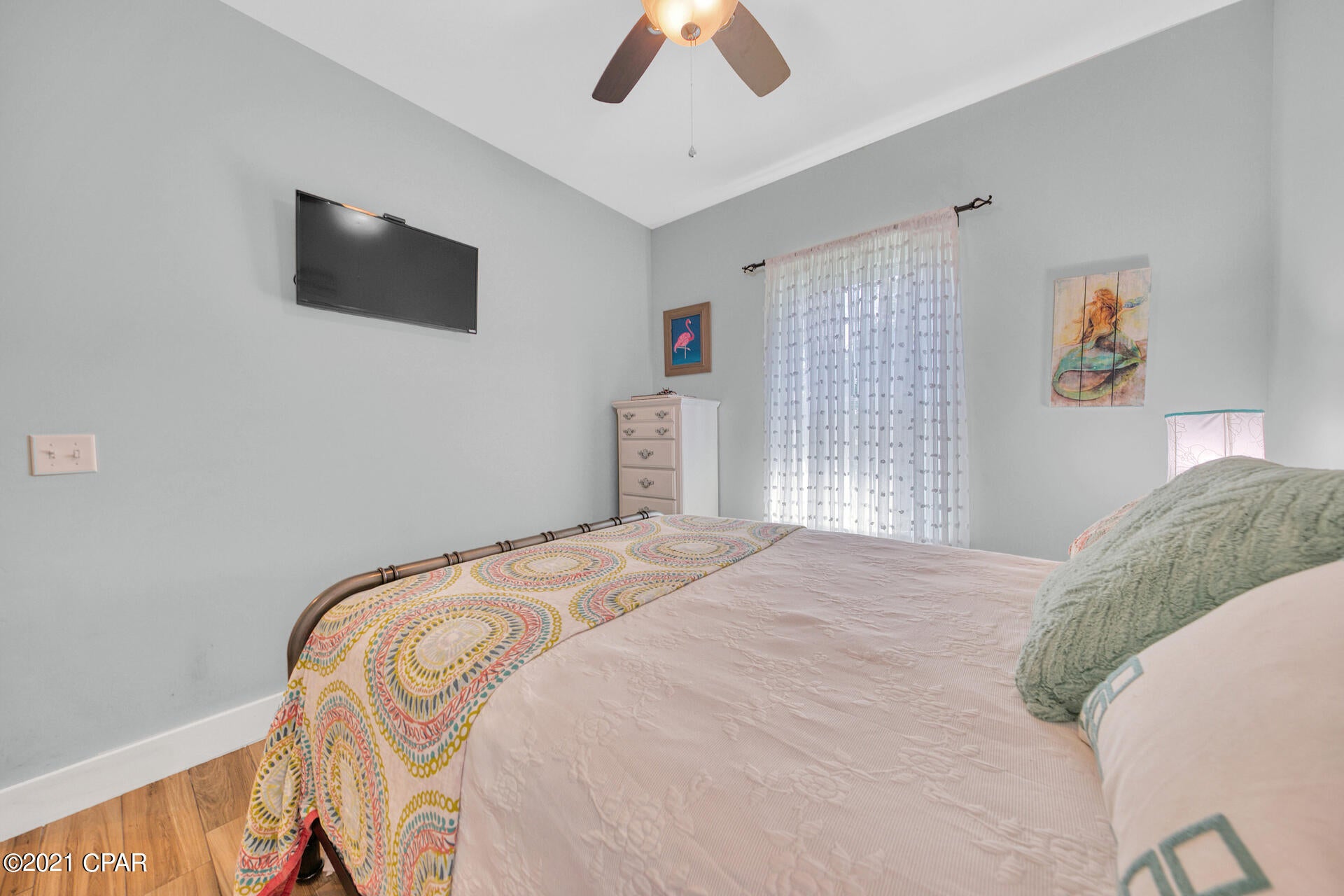Laguna Beach Estates 8th Add - Residential