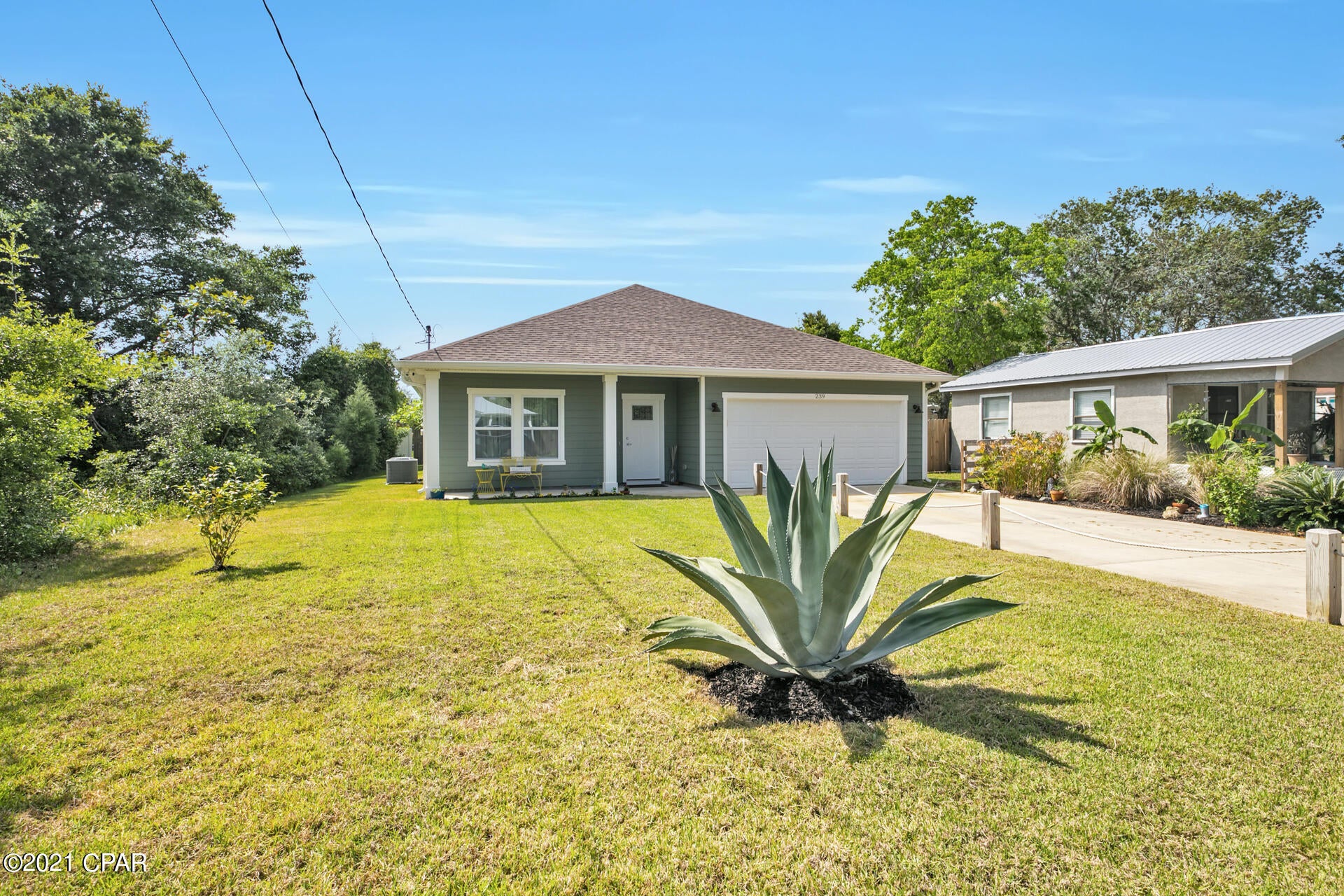 Laguna Beach Estates 8th Add - Residential