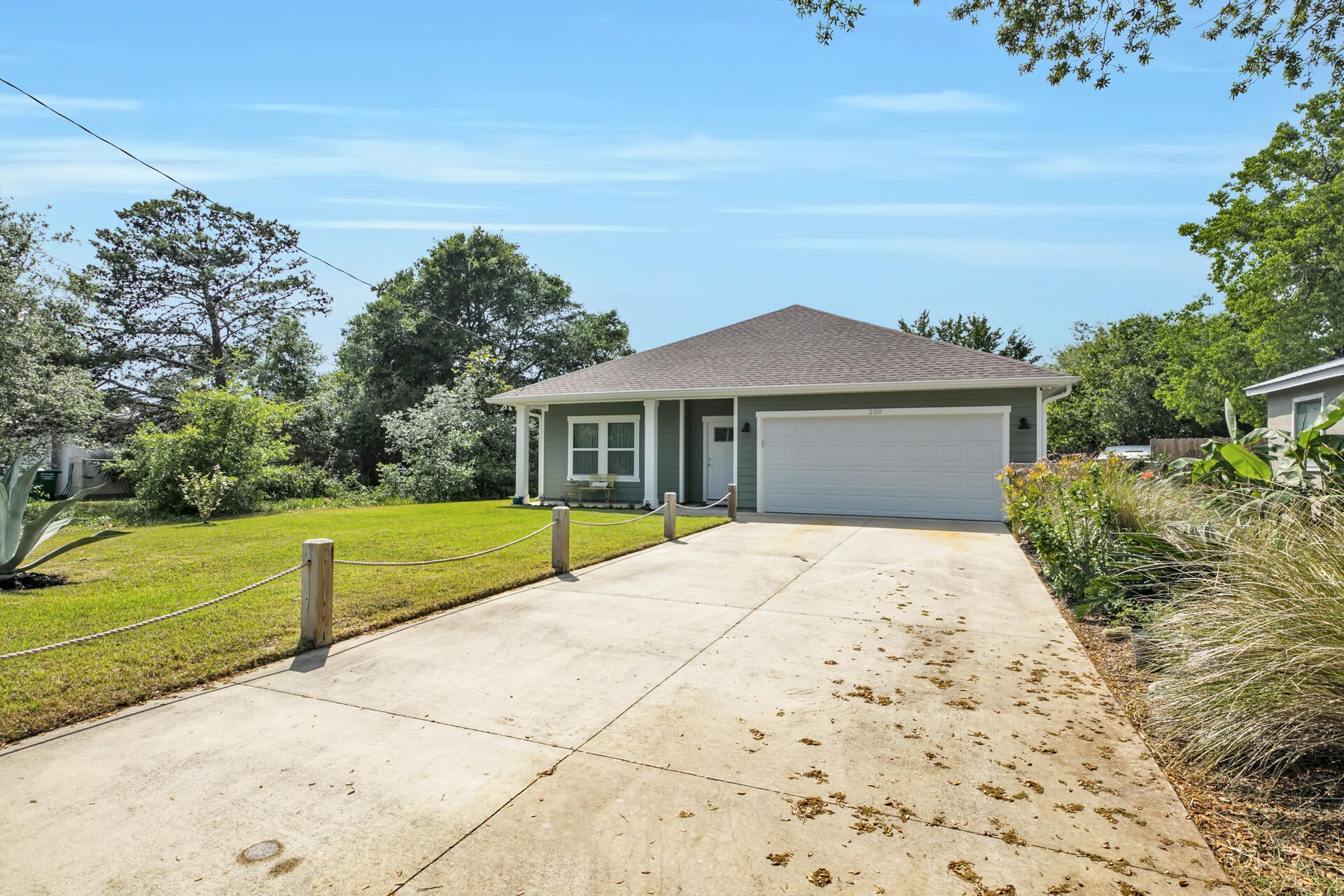 Laguna Beach Estates 8th Add - Residential