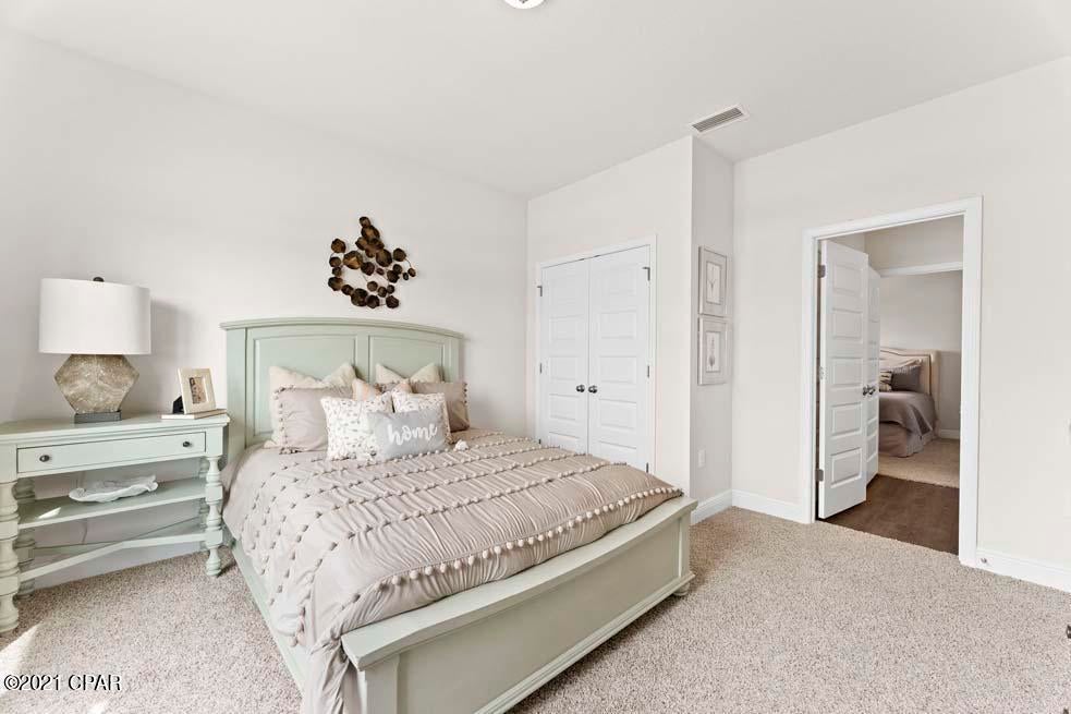 College Point - Residential