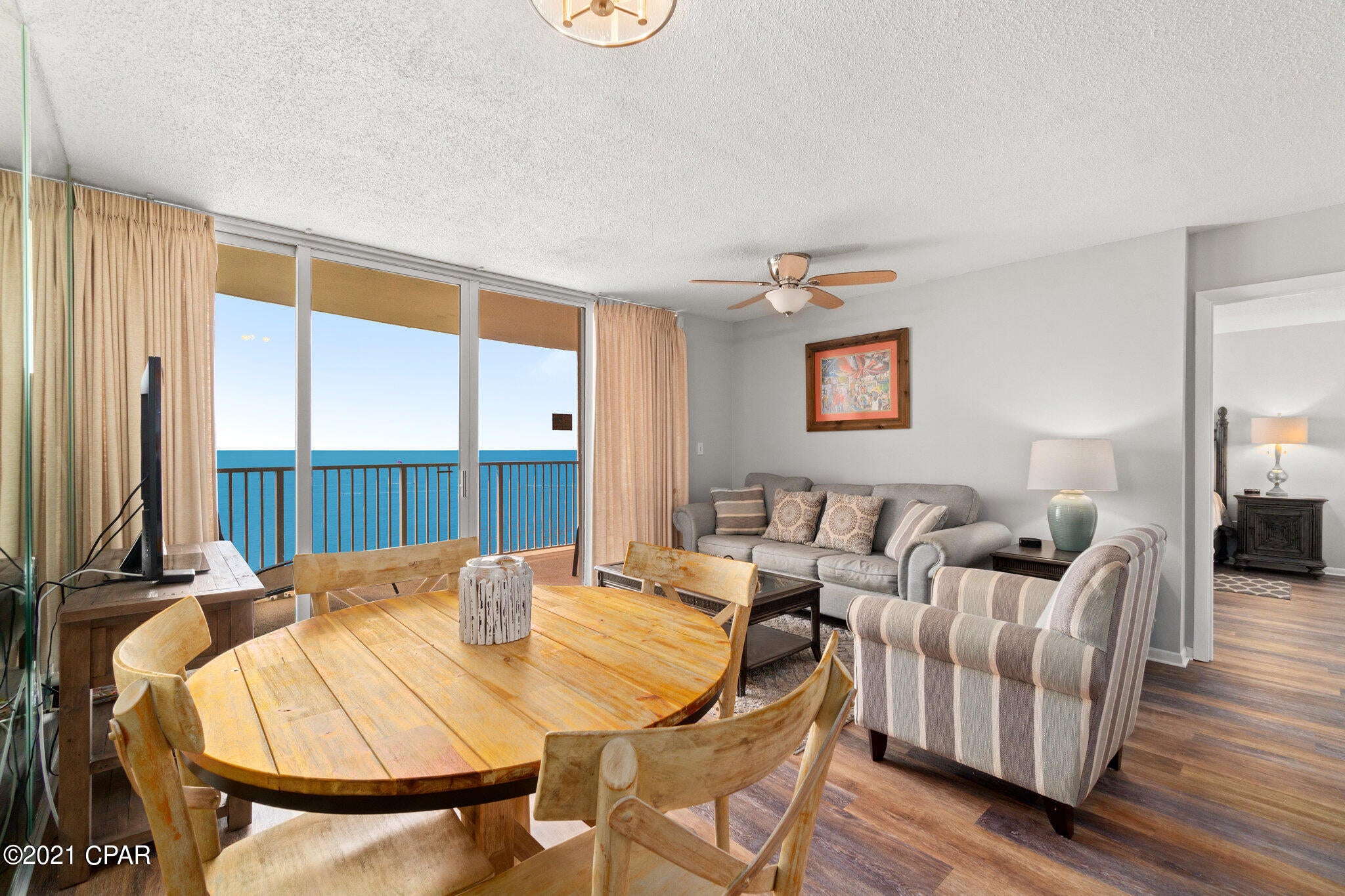 Long Beach Towers I - Residential