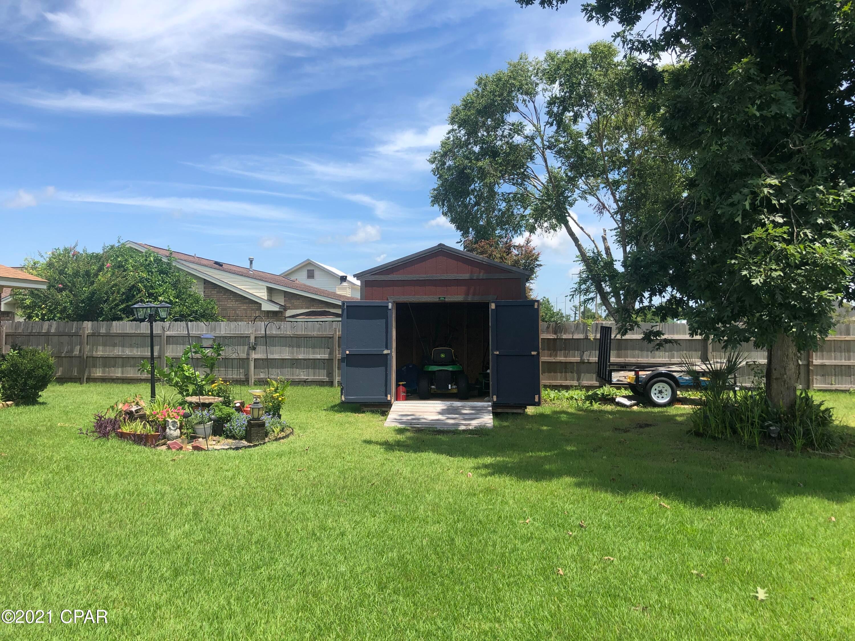 Candlewick Acres - Residential