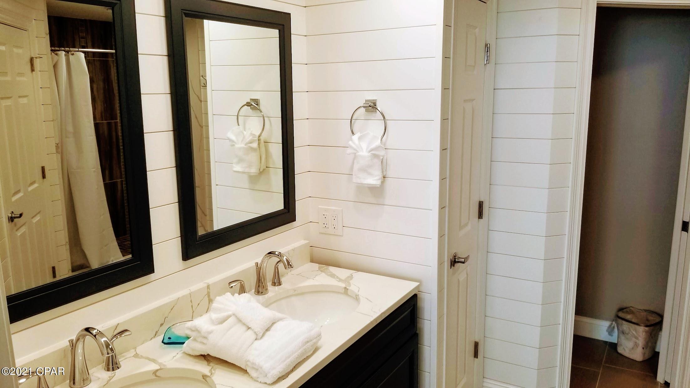 Gulf Crest Condo - Residential