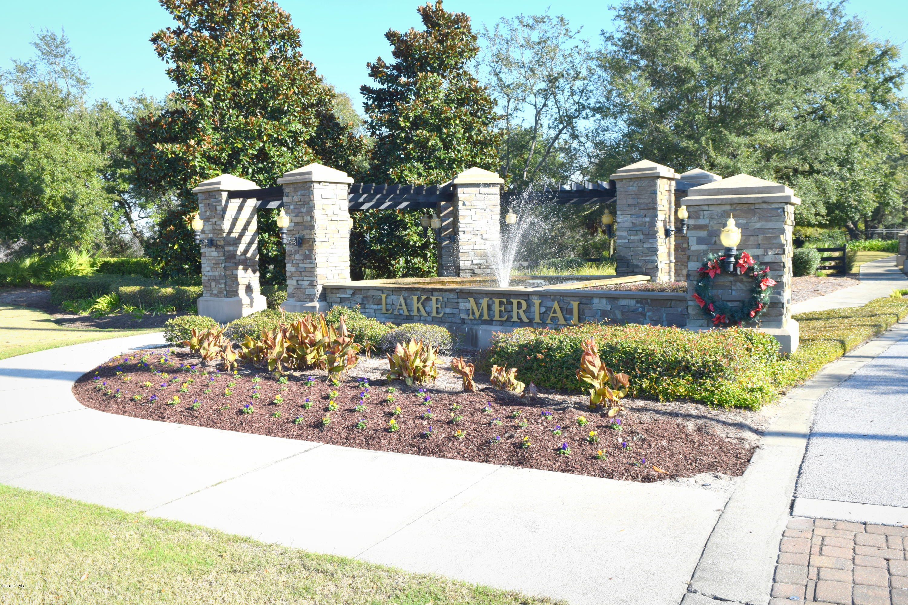 Vacant lot, ready for your dream home in the highly desirable Lake Merial subdivision! With over 2100 acres of beautiful woodlands, Lake Merial offers its residents a sense of space, security and relaxation. Amenities include gated entrance, 2 lakes, sidewalks, streetlights, fishing, gazebo and a picnic area/playground. This community is located is located directly off Hwy 77 approximately 20 minutes from the Worlds most beautiful beaches and a short drive to Panama City, FL.