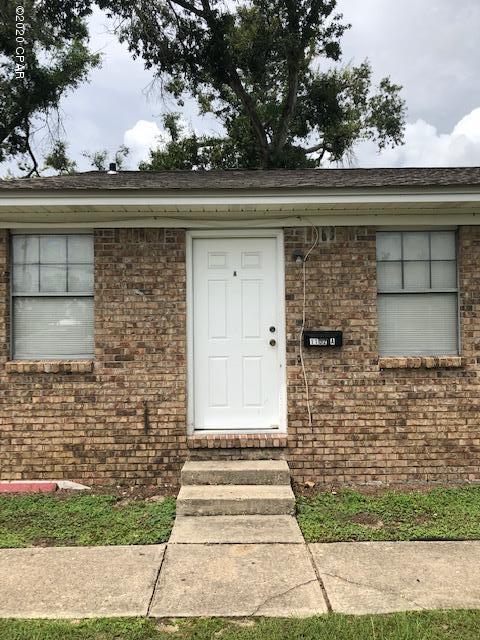 2 bed/1 bath apartment. 754 sq ft. Tidy, tile floors throughout. No pets. Yard Care included.