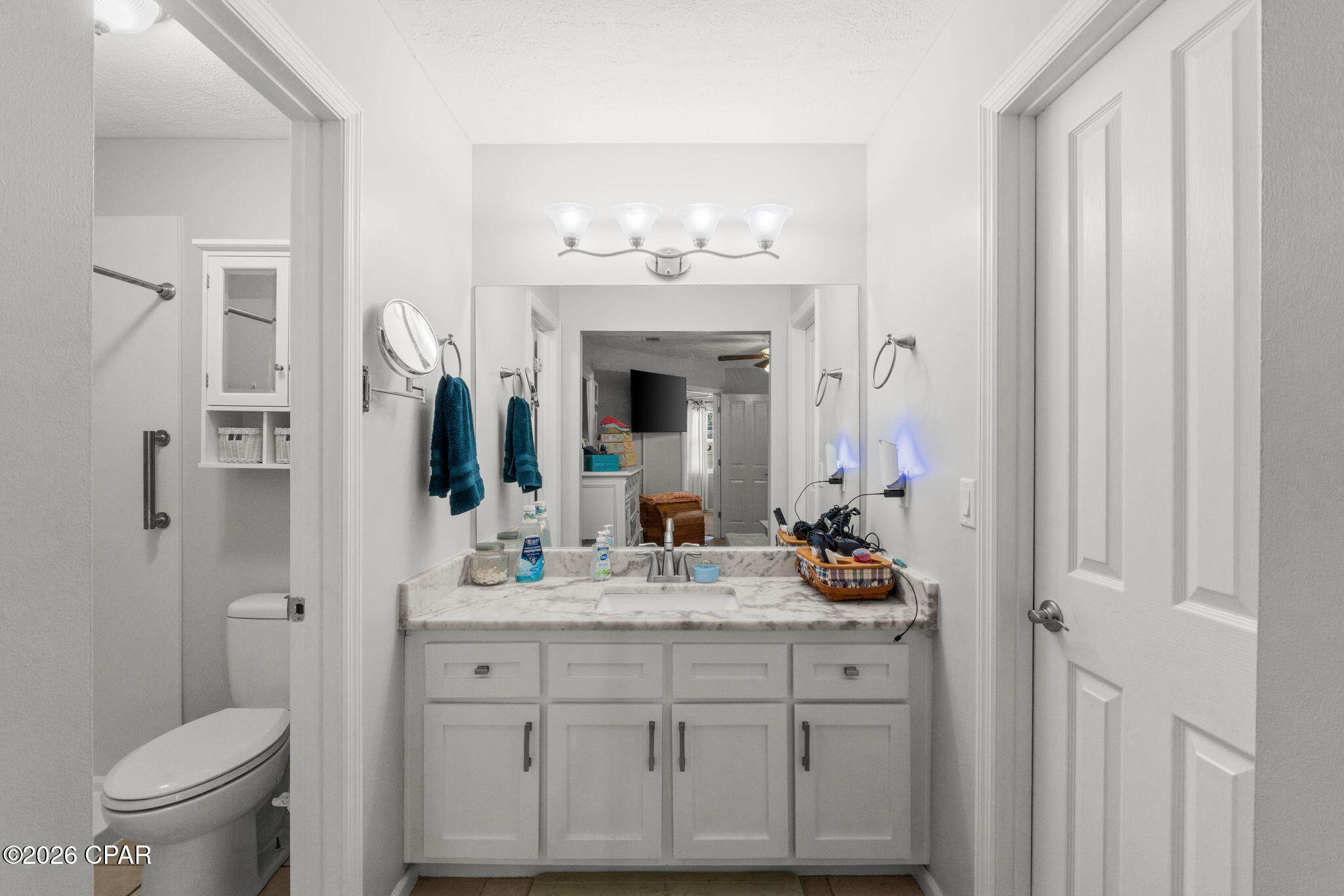 Shadow Bay Unt 3 & 4 - Residential
