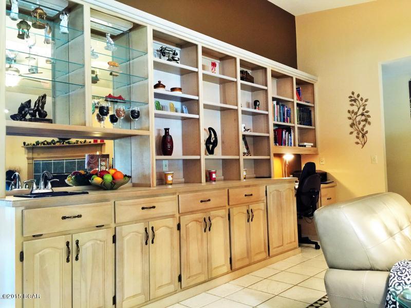 Country Club Harbour Estates - Residential Lease
