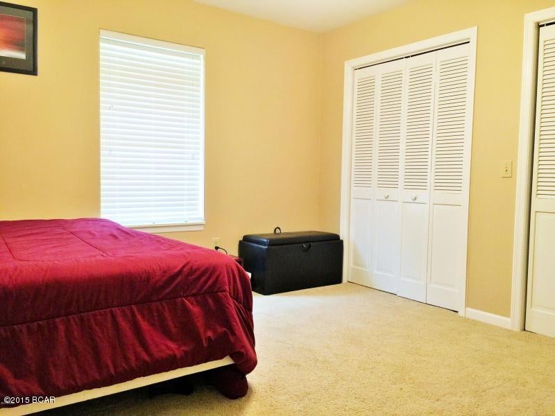 Country Club Harbour Estates - Residential Lease