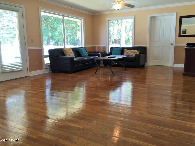 Country Club Harbour Estates - Residential Lease