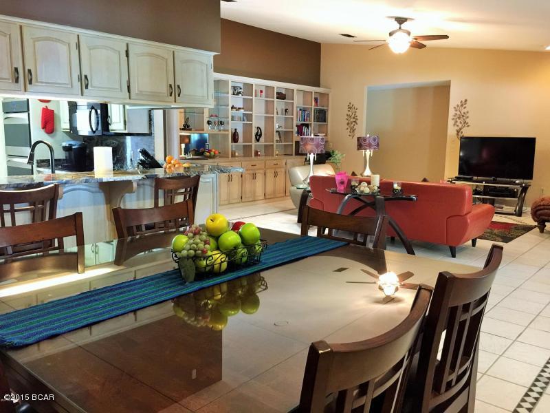 Country Club Harbour Estates - Residential Lease