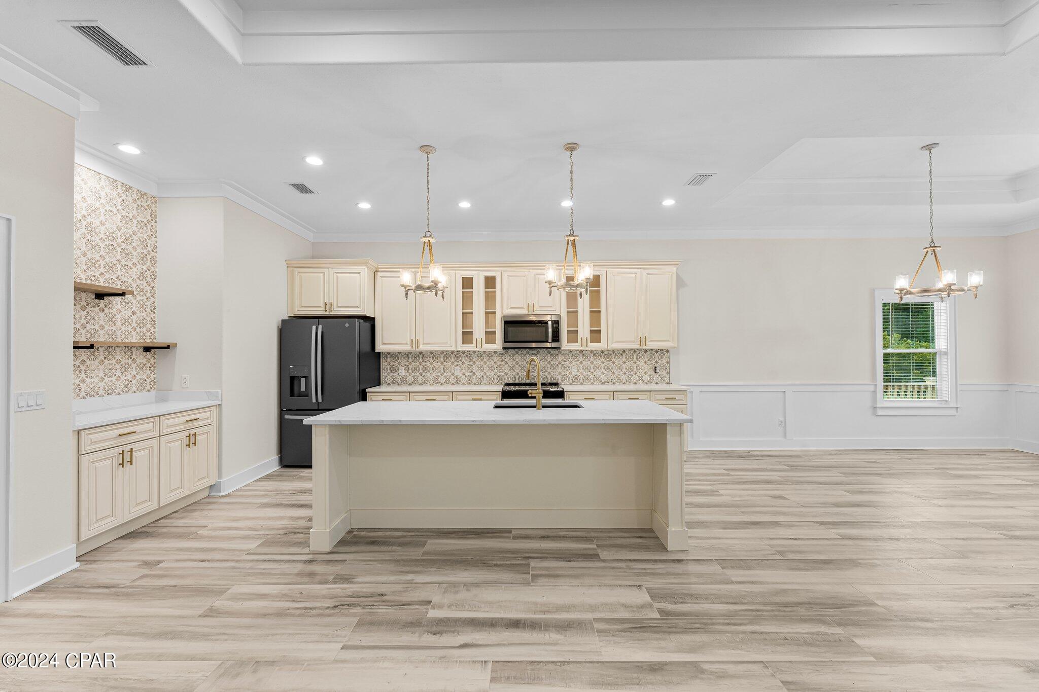 Laguna Haven - Residential Lease