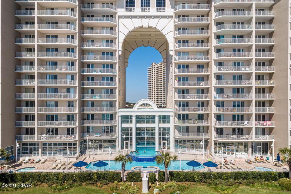 **$32K GROSS RENTAL REVENUE YTD through July 2021** Enjoy stunning views from this 2BR Deluxe at Majestic Sun. This uint is being offered fully-furnished and ready to rent (pending rentals can convey if the buyer wants to stay with the current rental manager). The is tile throughout the entire unit. Enjoy the indoor/outdoor pool, work out in the fitness center, chill in the hot tub or take a short stroll across to the Gulf of Mexico...all just steps away from your condo. The parking garage makes parking easy and Seascape offers golf, tennis, another pool and many on site restaurants. These units are rarely offered for sale...make it a point to see this one between rentals.