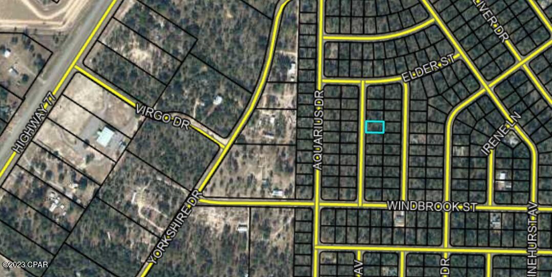 Great time to build in Sunny Hills! Enjoy your privacy on this wooded lot not far from Chipley, I-10, NW FL Beaches Int'l Airport, Panama City, Panama City Beach (home of Pier Park!) and the white-sand beaches and green waters of the gorgeous emerald Gulf Coast! Like to fish and hunt? Plenty space for that. Recreational springs galore, not to mention the home of popular Boat Lake Swimming and Recreation Park right in Sunny Hills. Golf! Wilder Skate Park with pavilion, basketball court, tennis court, and play ground! Sunny Hills offers the perfect balance of privacy, country life, yet easy access to so much more. Come join the party, y'all! Contact US Water Corp. to learn if lot is near a water line.
