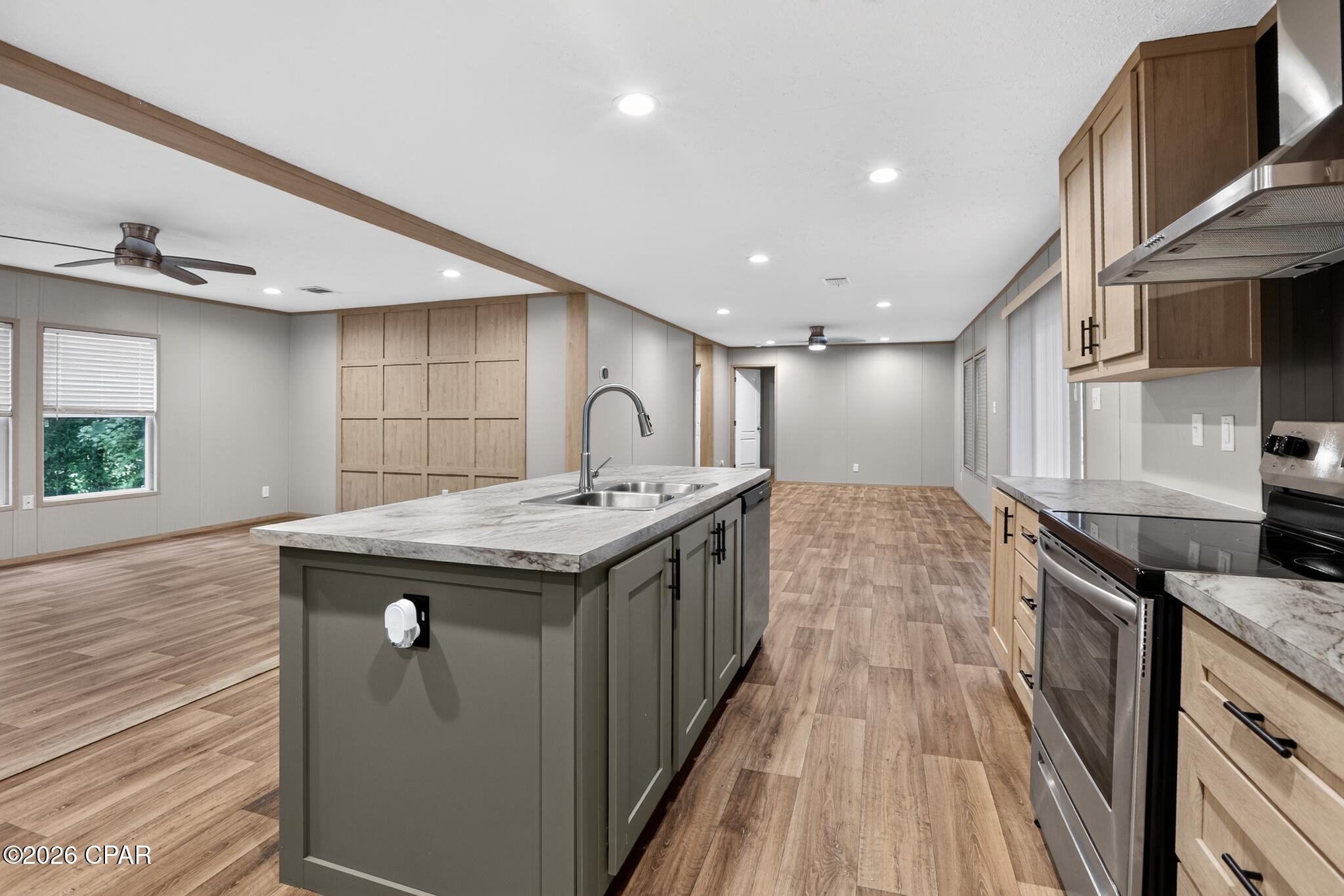 [No Recorded Subdiv] - Residential