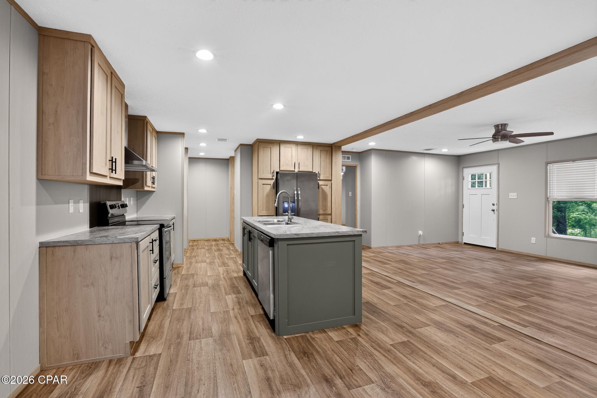 [No Recorded Subdiv] - Residential