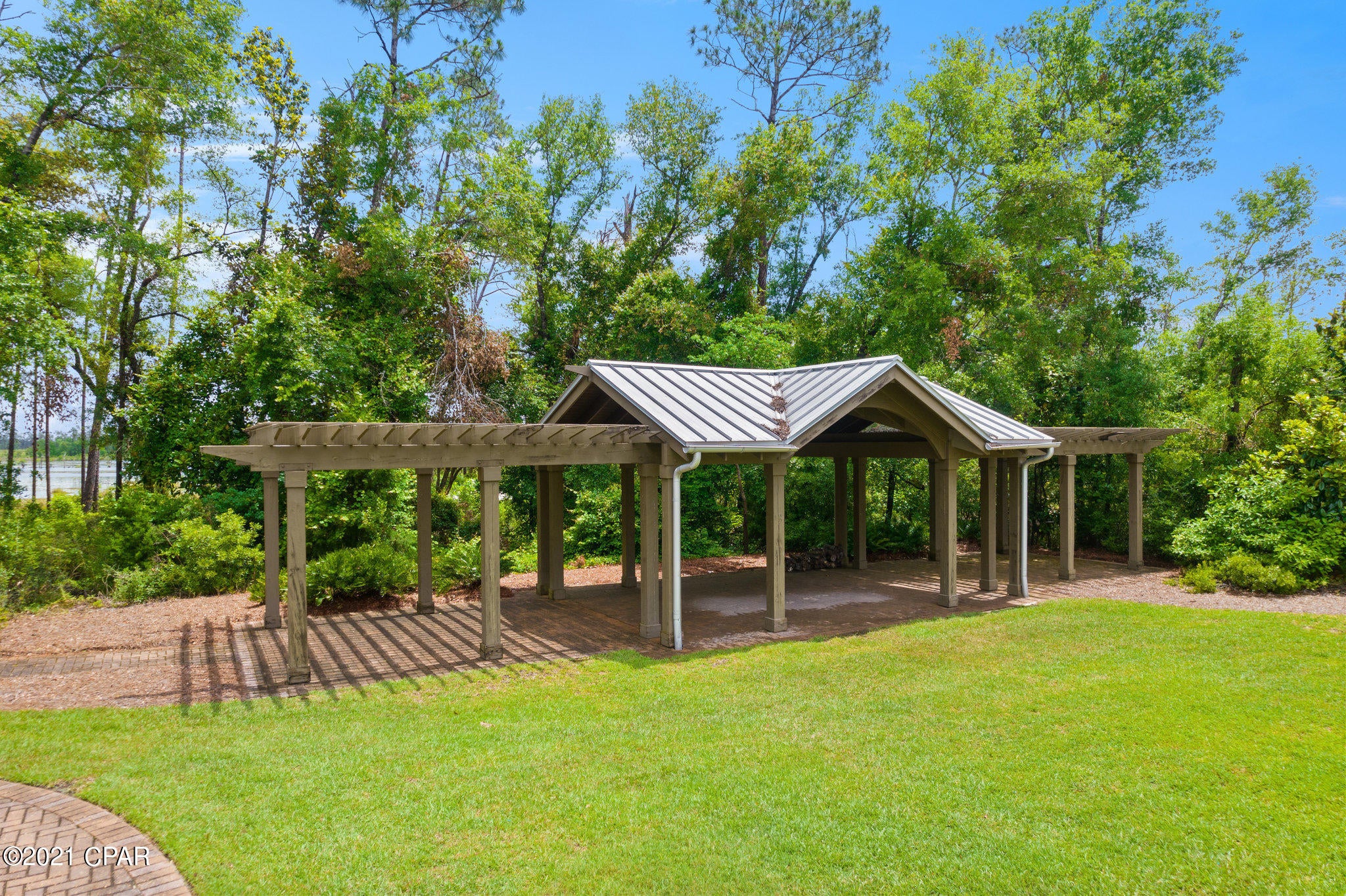 Cedar Creek At Deerpoint Lake - Residential