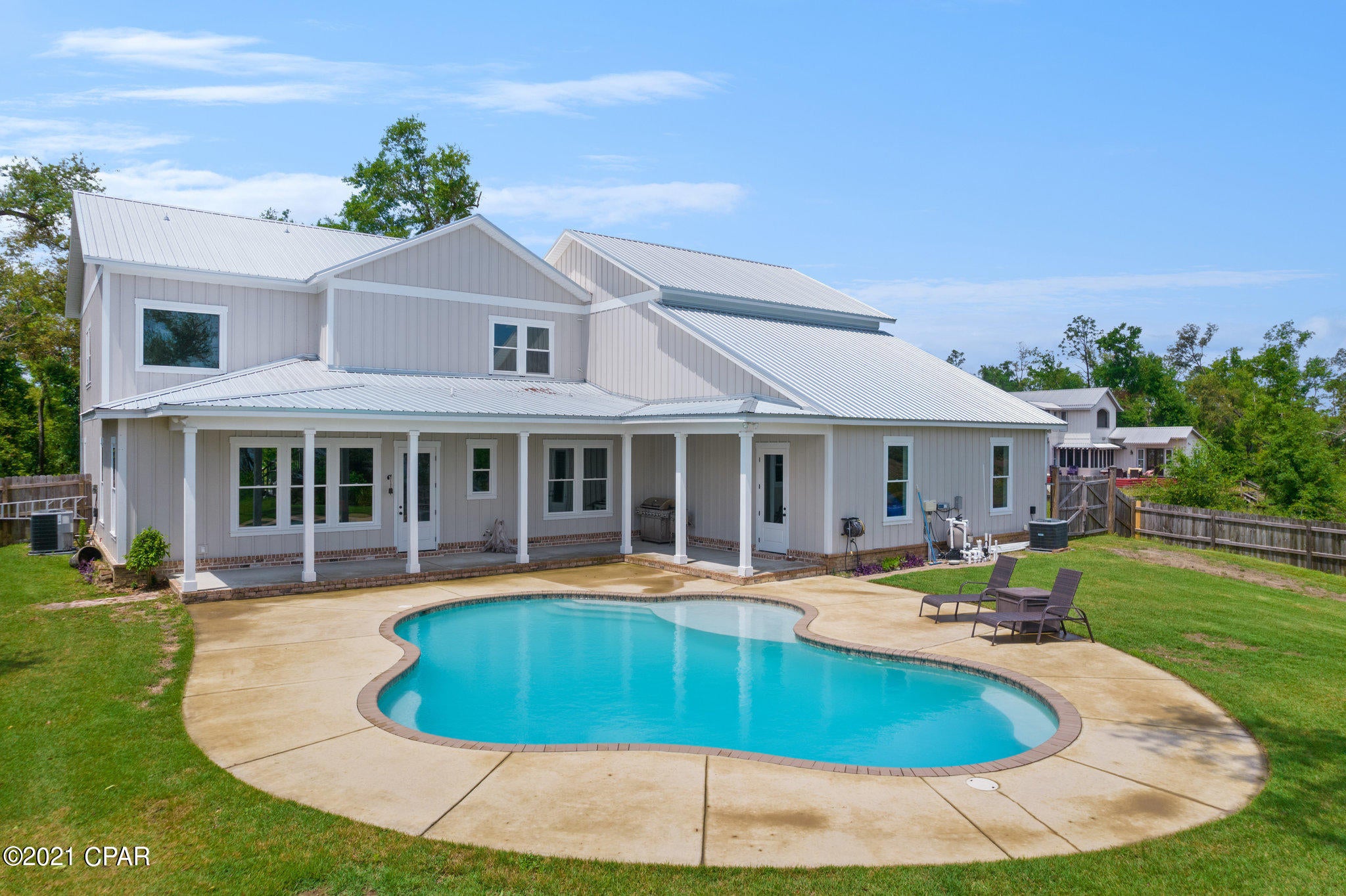 Cedar Creek At Deerpoint Lake - Residential