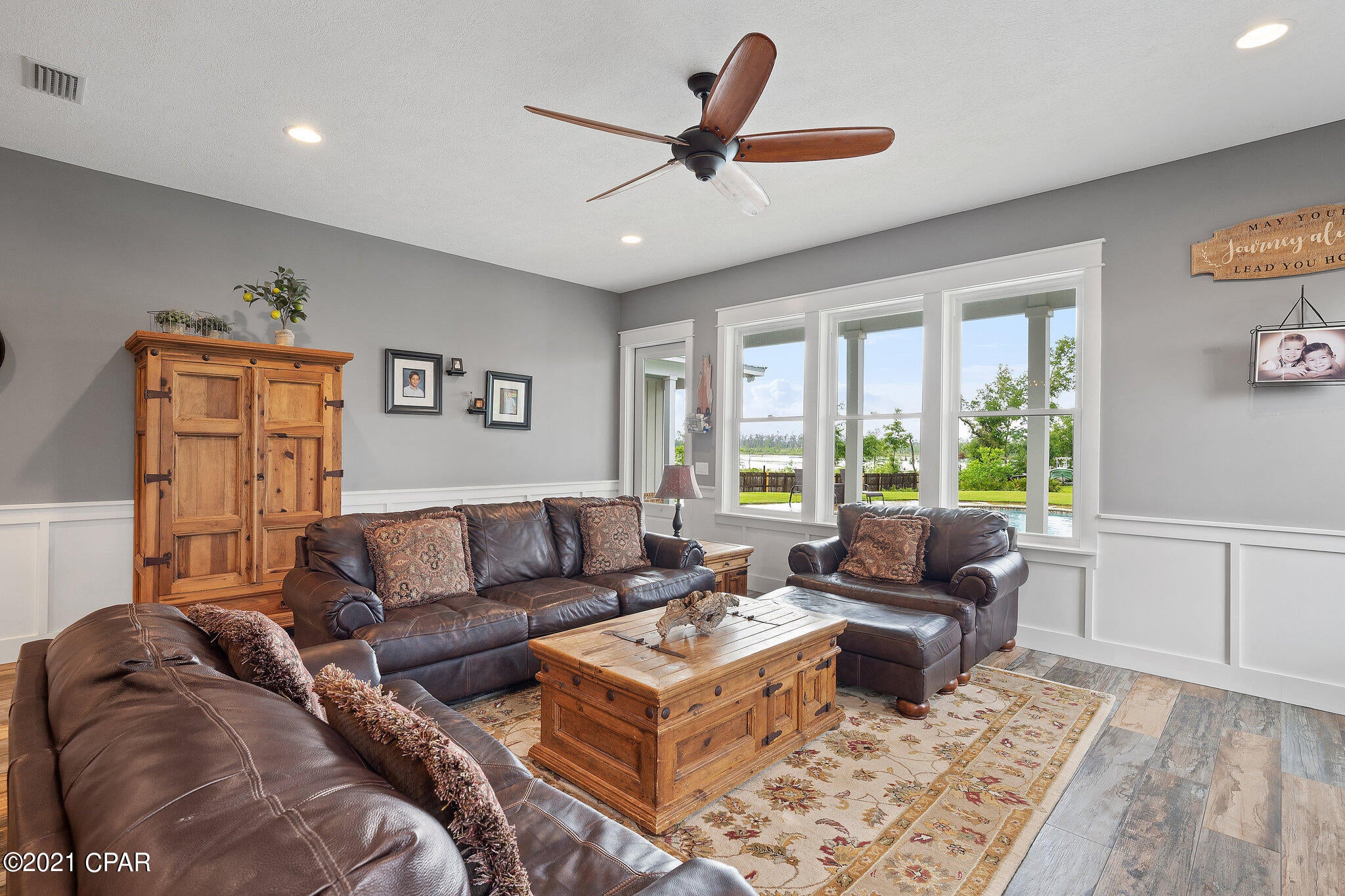 Cedar Creek At Deerpoint Lake - Residential