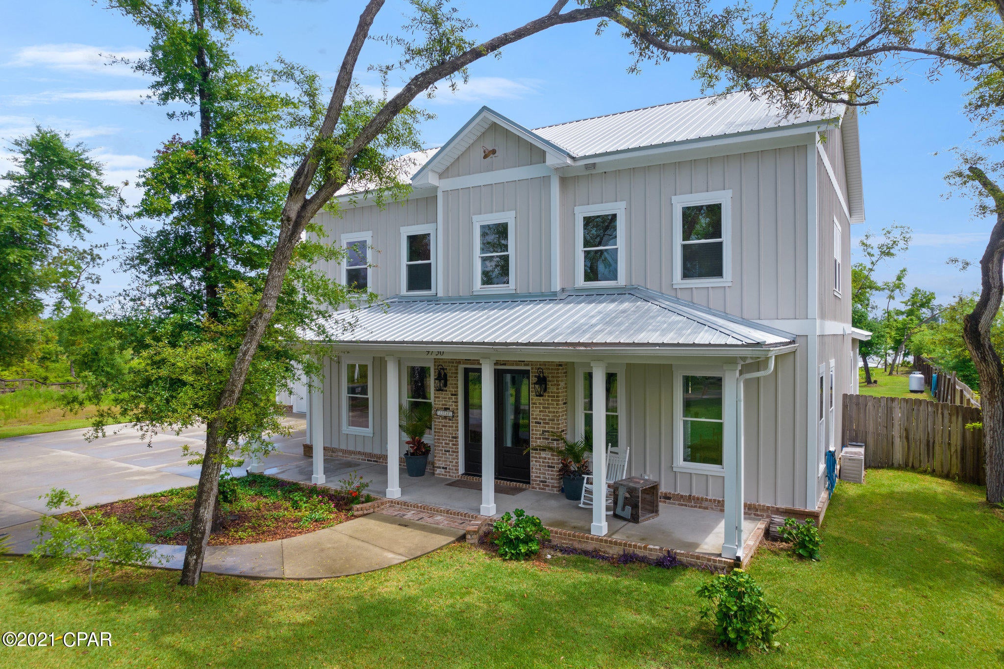 Cedar Creek At Deerpoint Lake - Residential