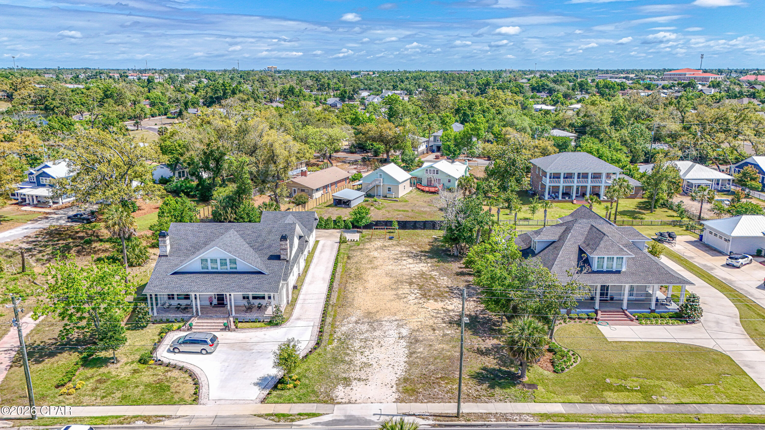 WATERFRONT! Now is the time to build your dream home on beautiful Beach Dr. Enjoy stunning views of St, Andrews Bay. Centrally located so you can walk or bike to either Historic St Andrews or Historic Downtown Panama City. Drive by and see where you will be building your next home.