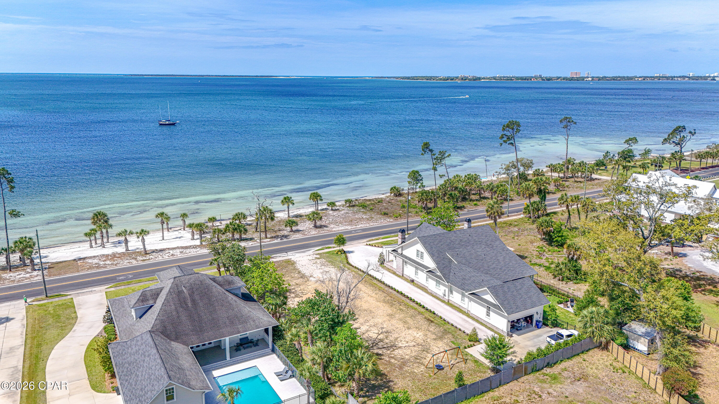Bayside - Land