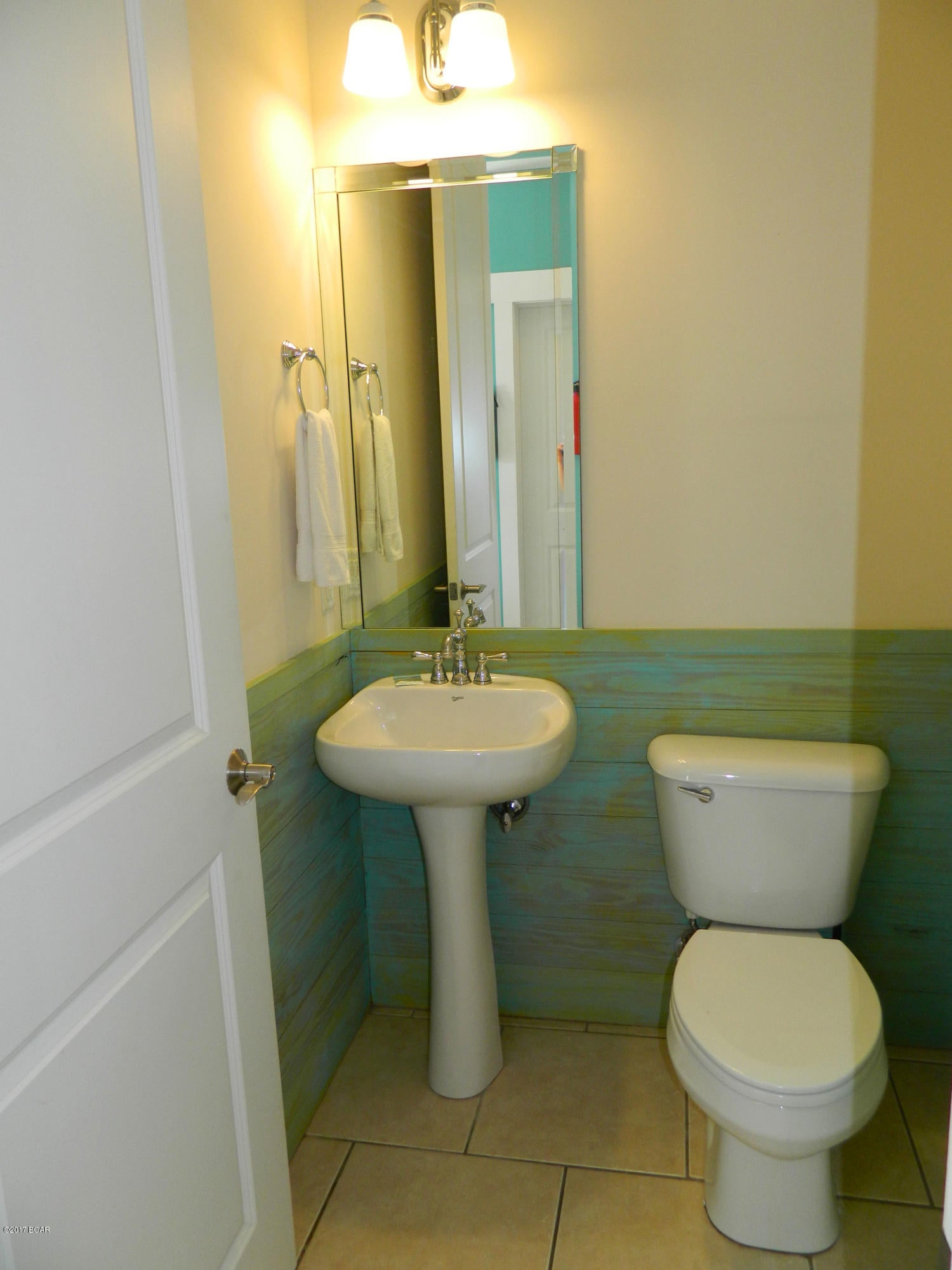 Laguna Beach Estates 7th Add - Residential Lease