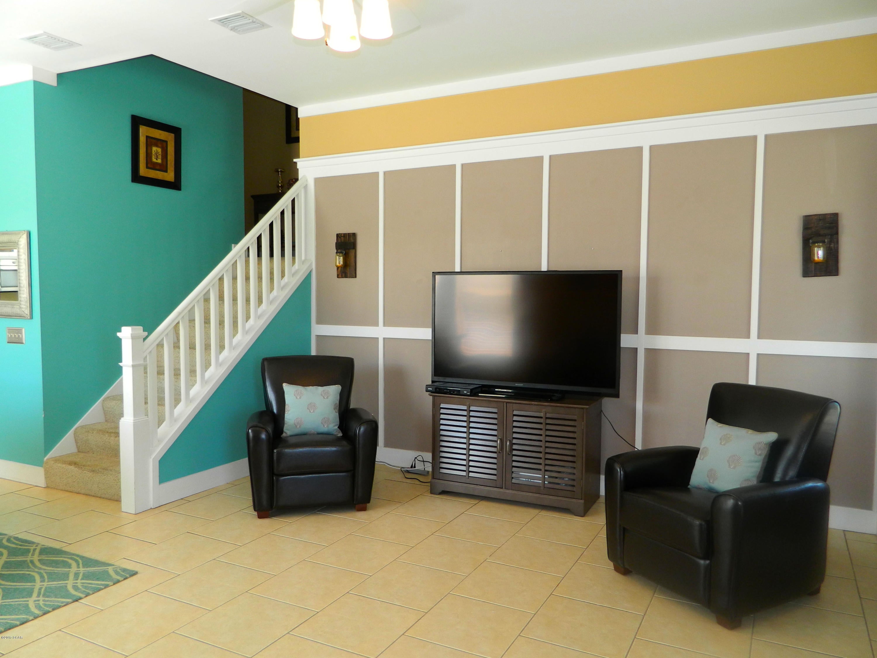 Laguna Beach Estates 7th Add - Residential Lease