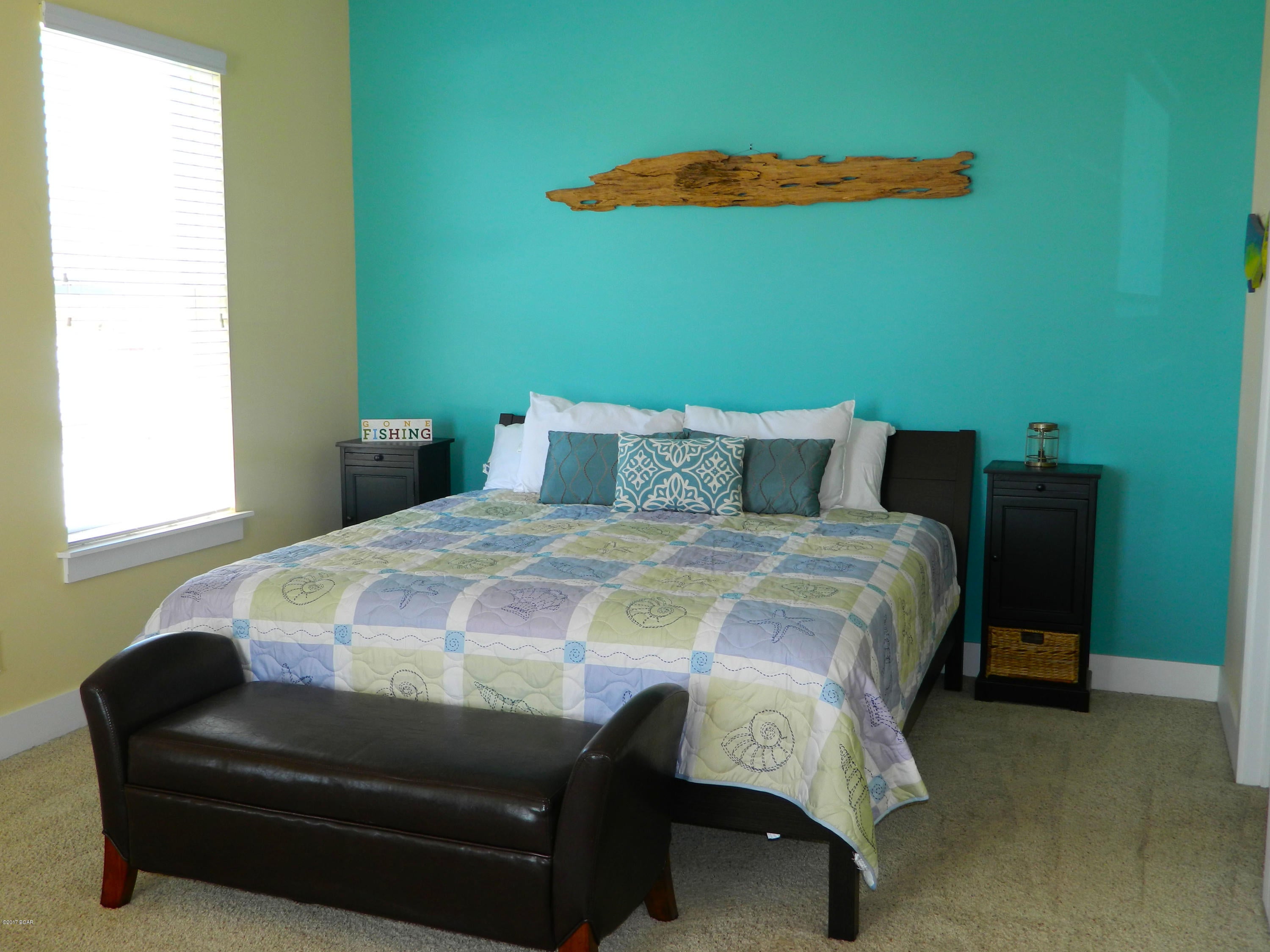 Laguna Beach Estates 7th Add - Residential Lease