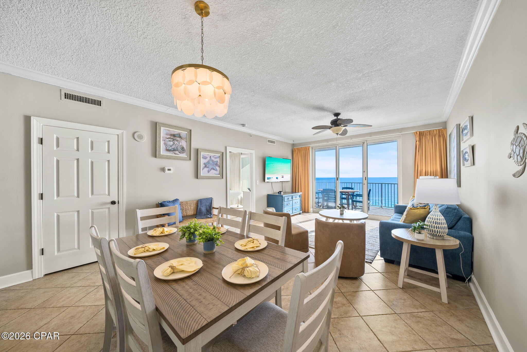 Twin Palms Resort - Residential