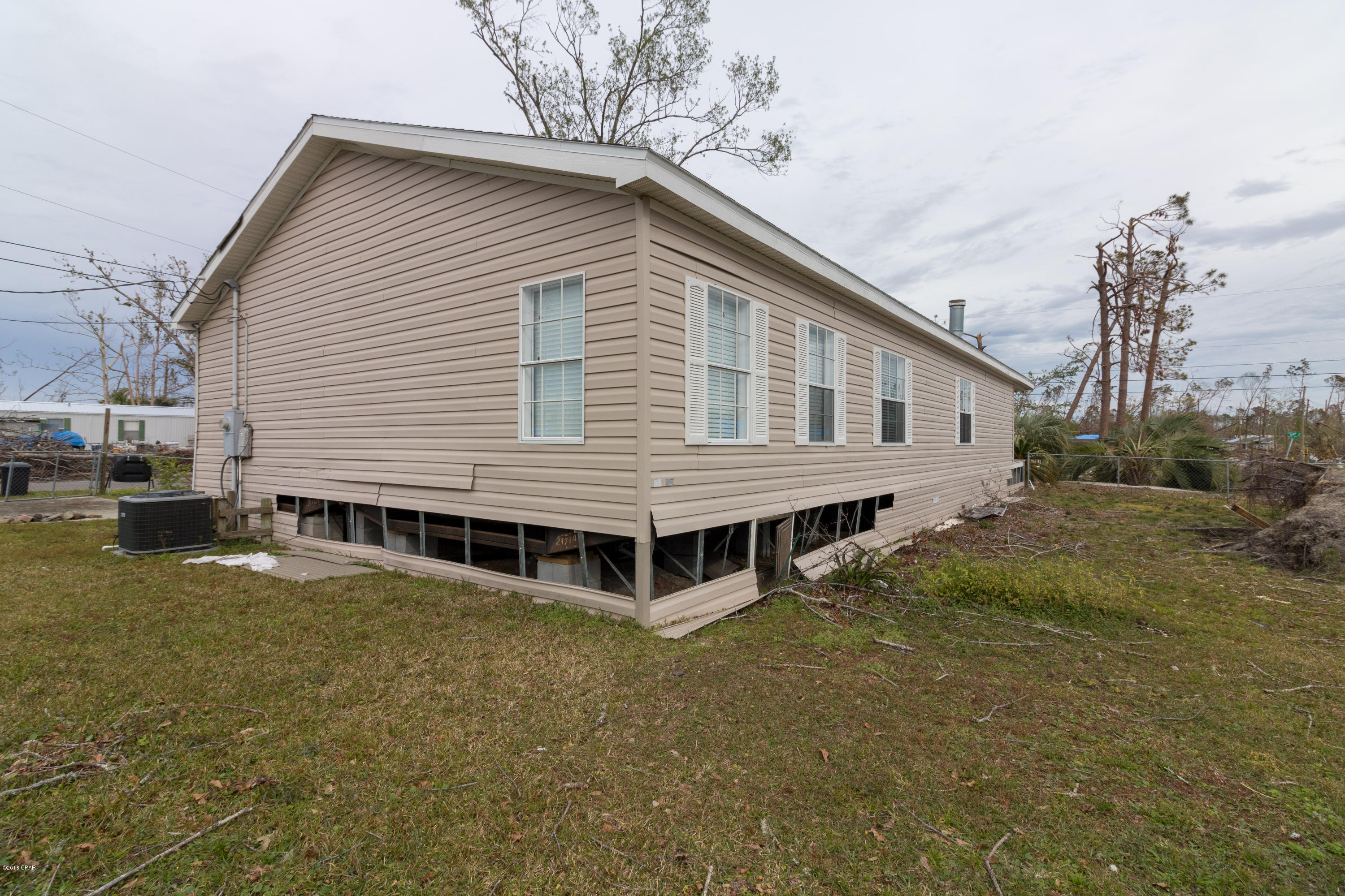 Fairview Mob Home Est - Residential