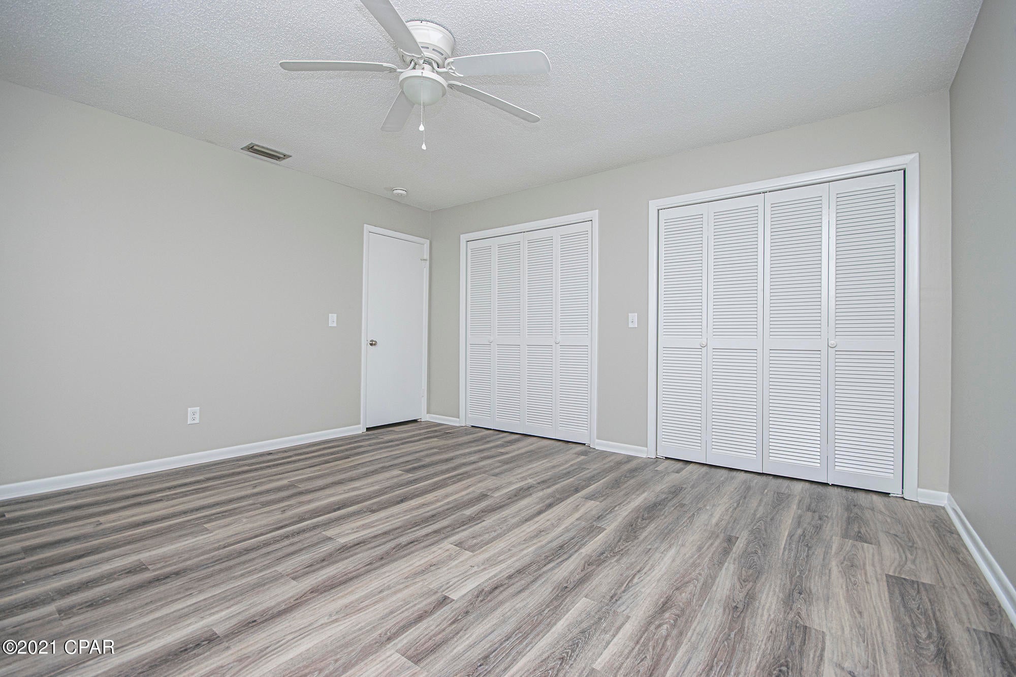 Lannie Rowe Lake Ests - Residential