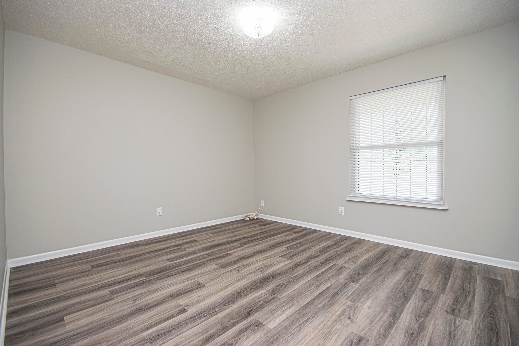 Lannie Rowe Lake Ests - Residential
