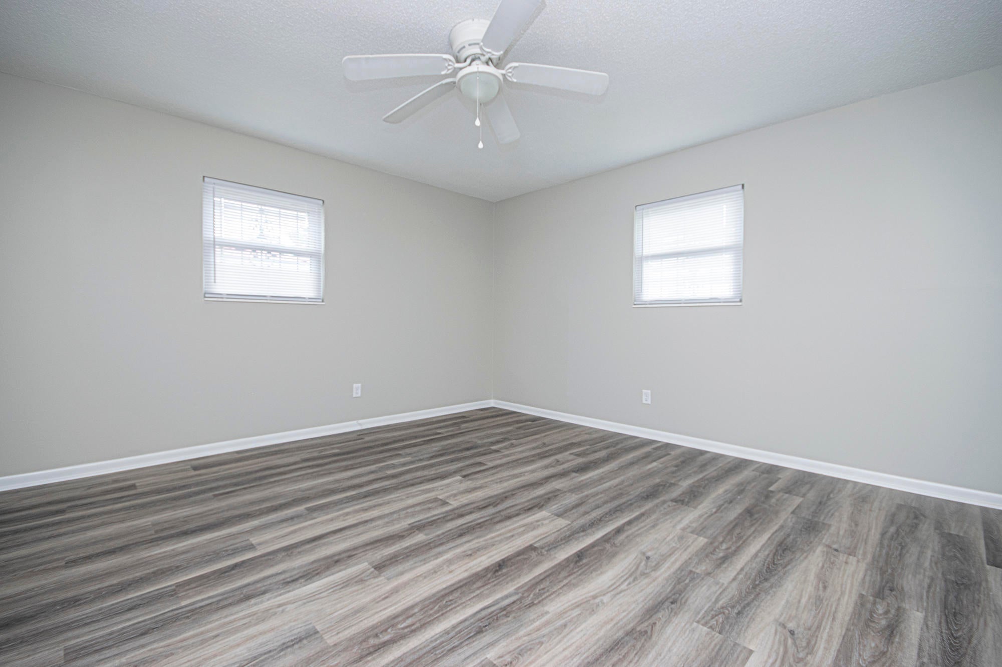 Lannie Rowe Lake Ests - Residential
