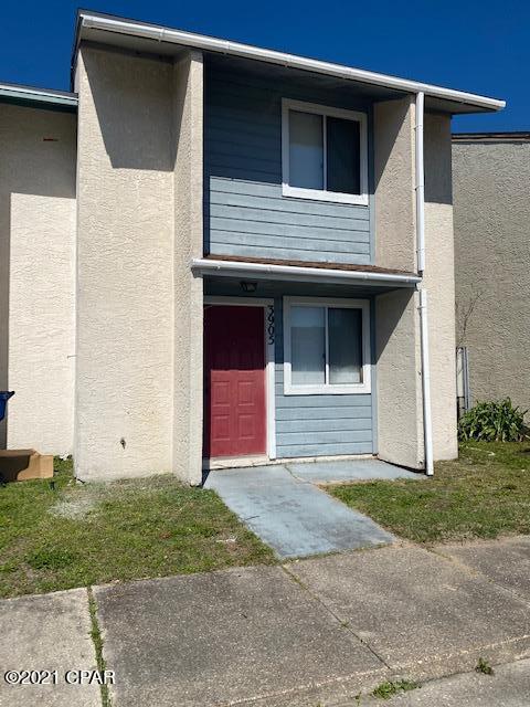 Cute 2 bedroom 1 1/2 bath townhome Conveniently located off of hwy 390 . Home has open Kitchen living and dining areas. The Master Bedroom has a roomy closet, and a door into the main bath upstairs. Large laundry room. Nice outdoor area with privacy fenced back yard. Please email rentmmk@gmail.com to schedule a viewing.