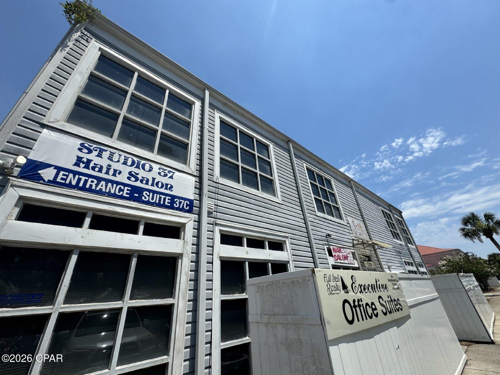 Promenade Shopping Mall - Commercial Lease