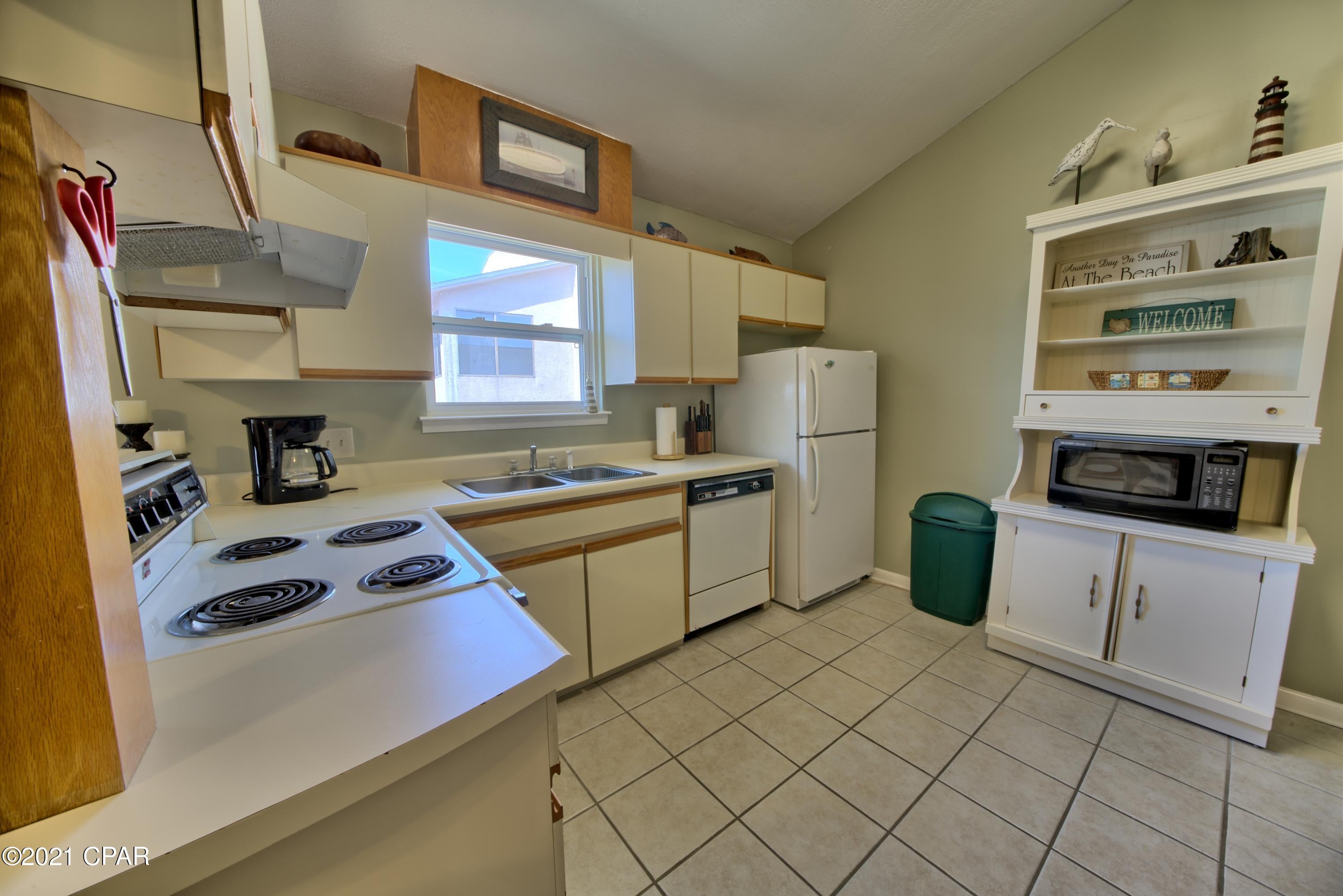 Cresent Bch Unit 1 - Residential
