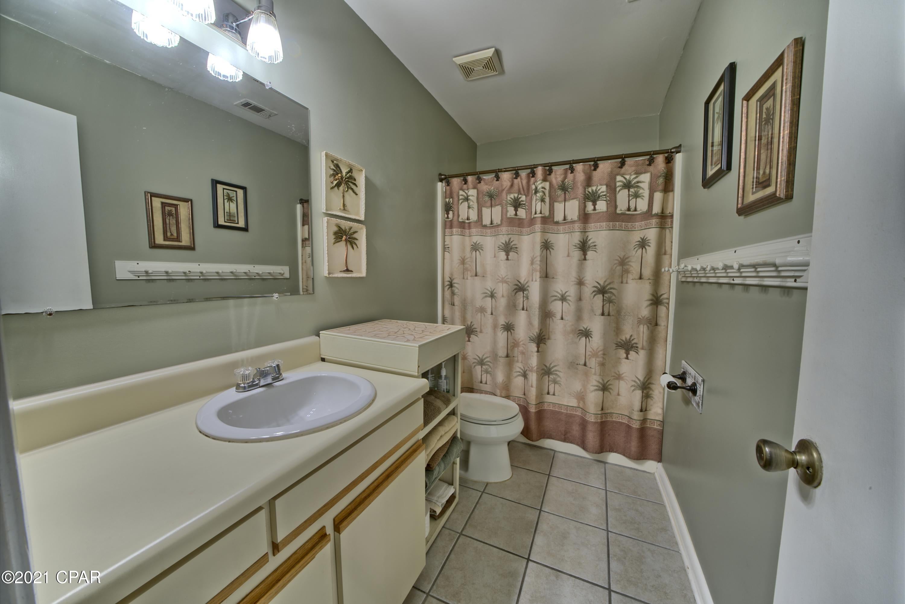 Cresent Bch Unit 1 - Residential