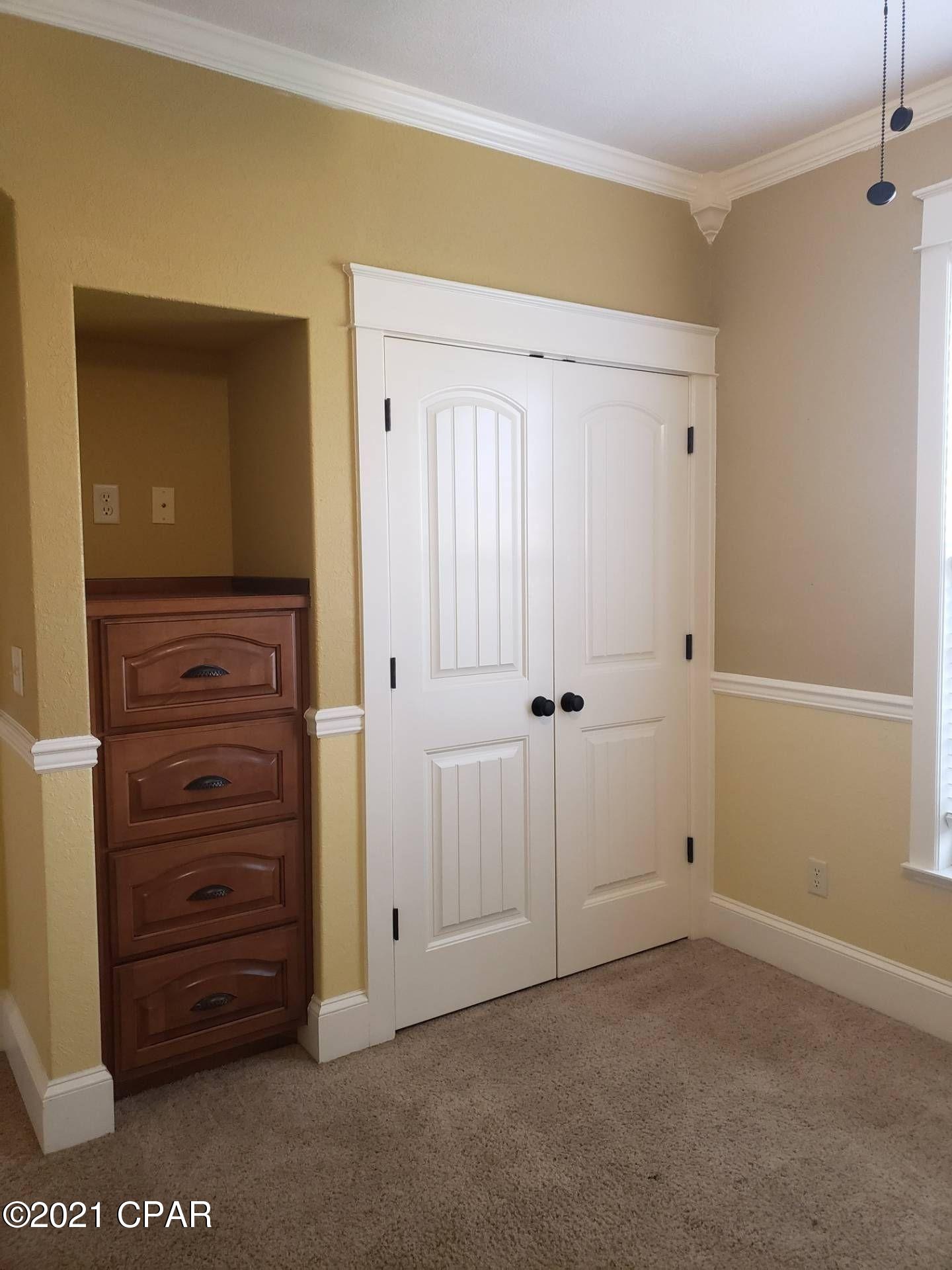 Hawks Landing - Residential Lease
