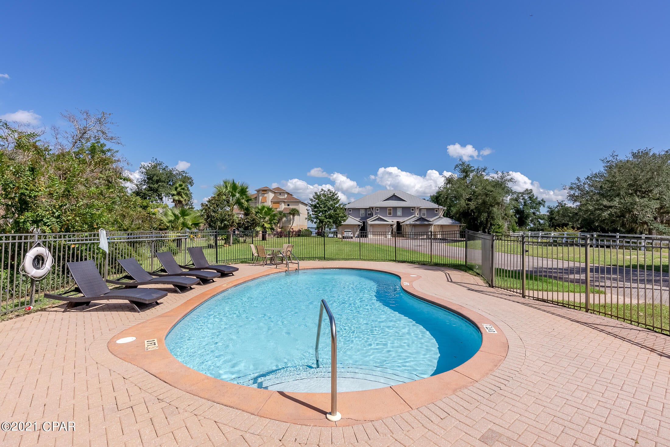 The Bluff At Bear Point - Residential