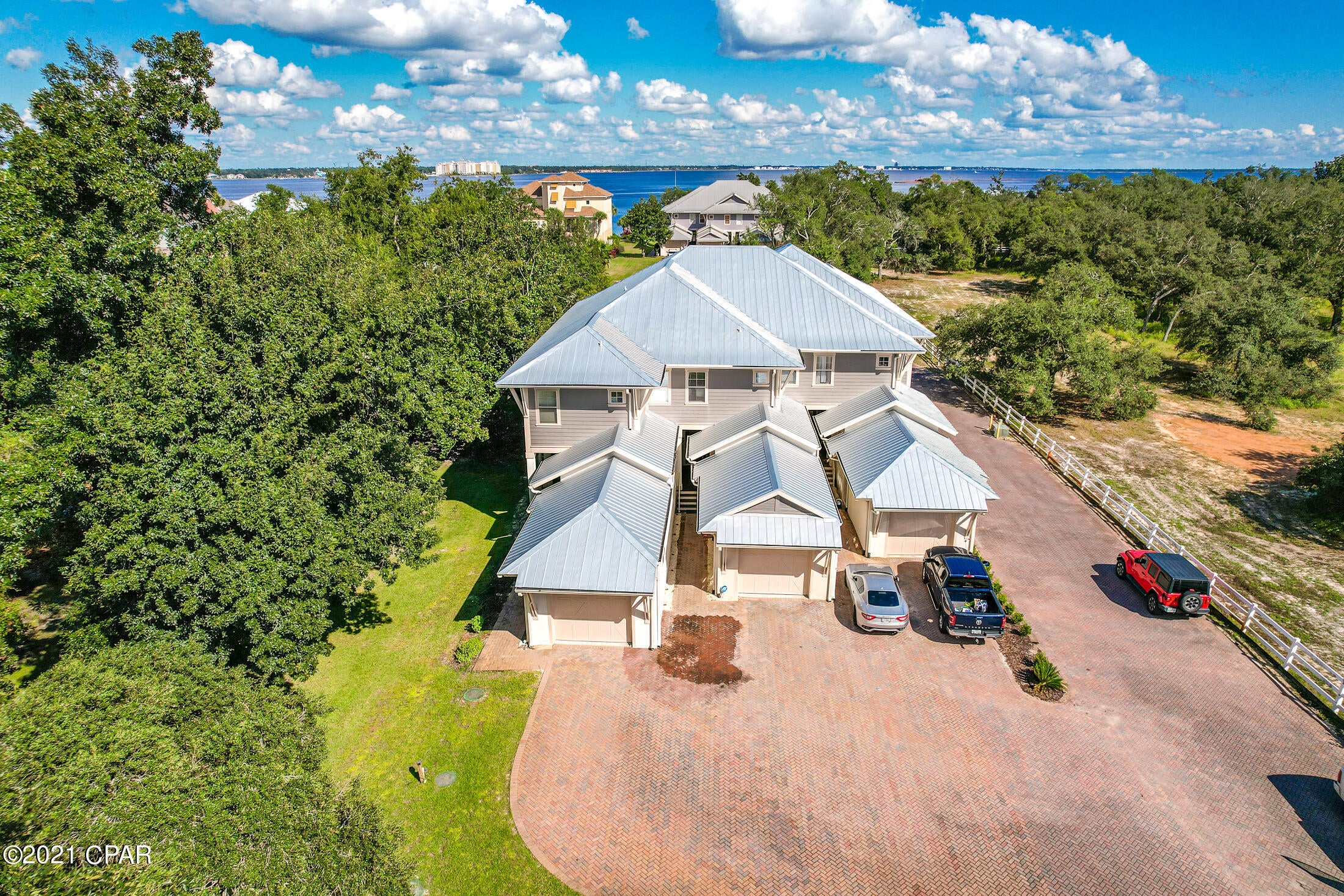 The Bluff At Bear Point - Residential
