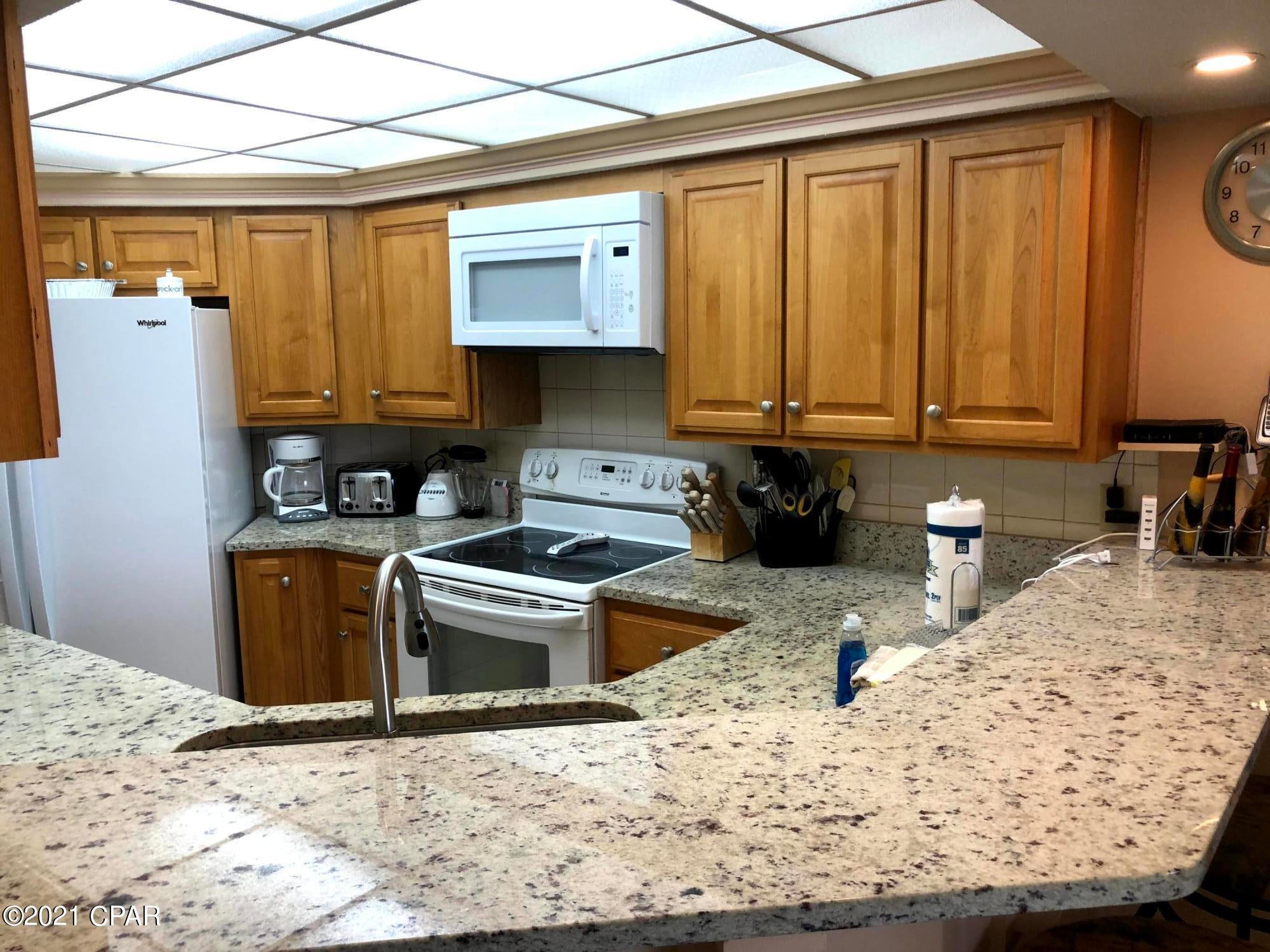 Summerhouse Condo. - Residential