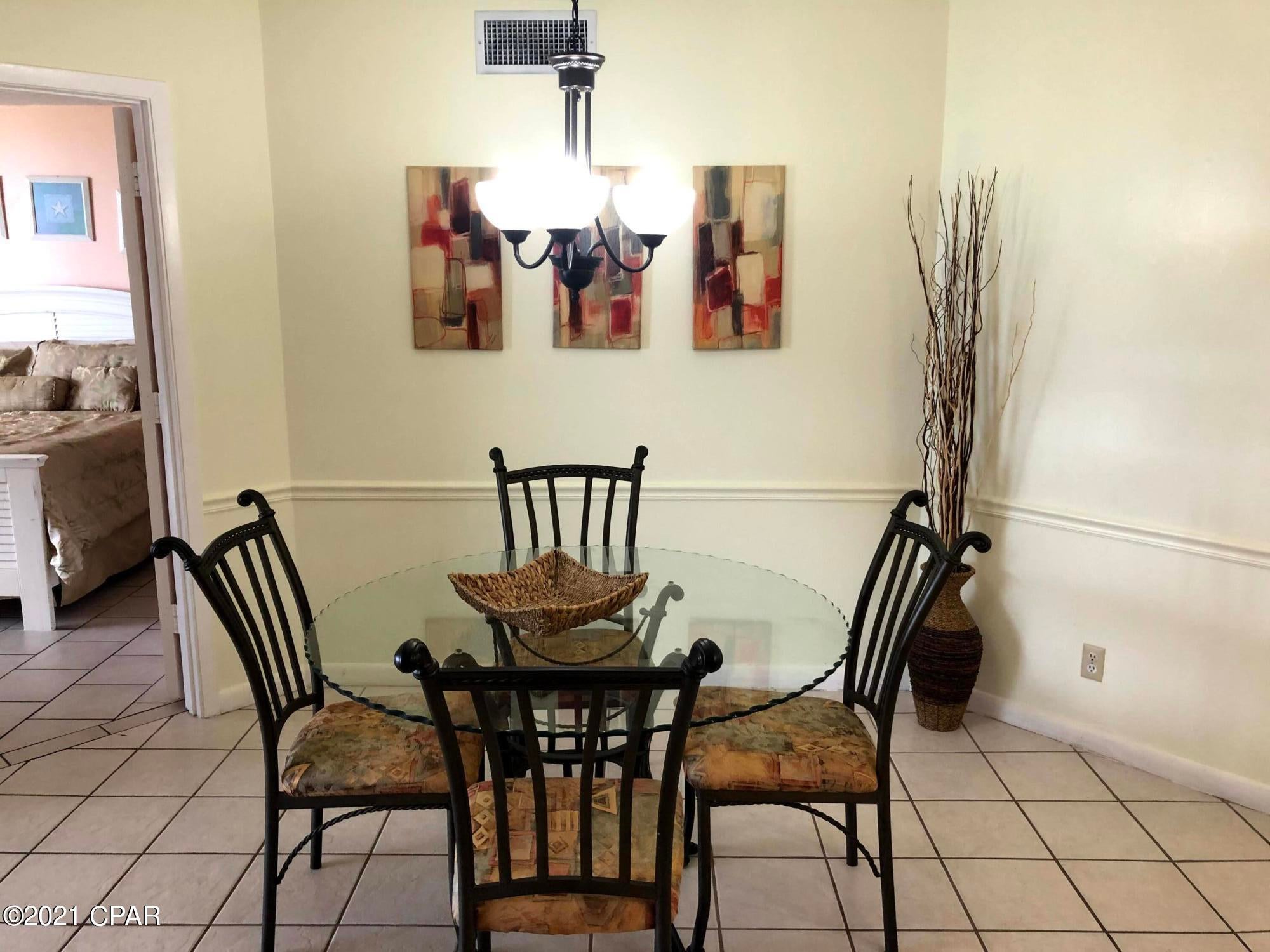 Summerhouse Condo. - Residential