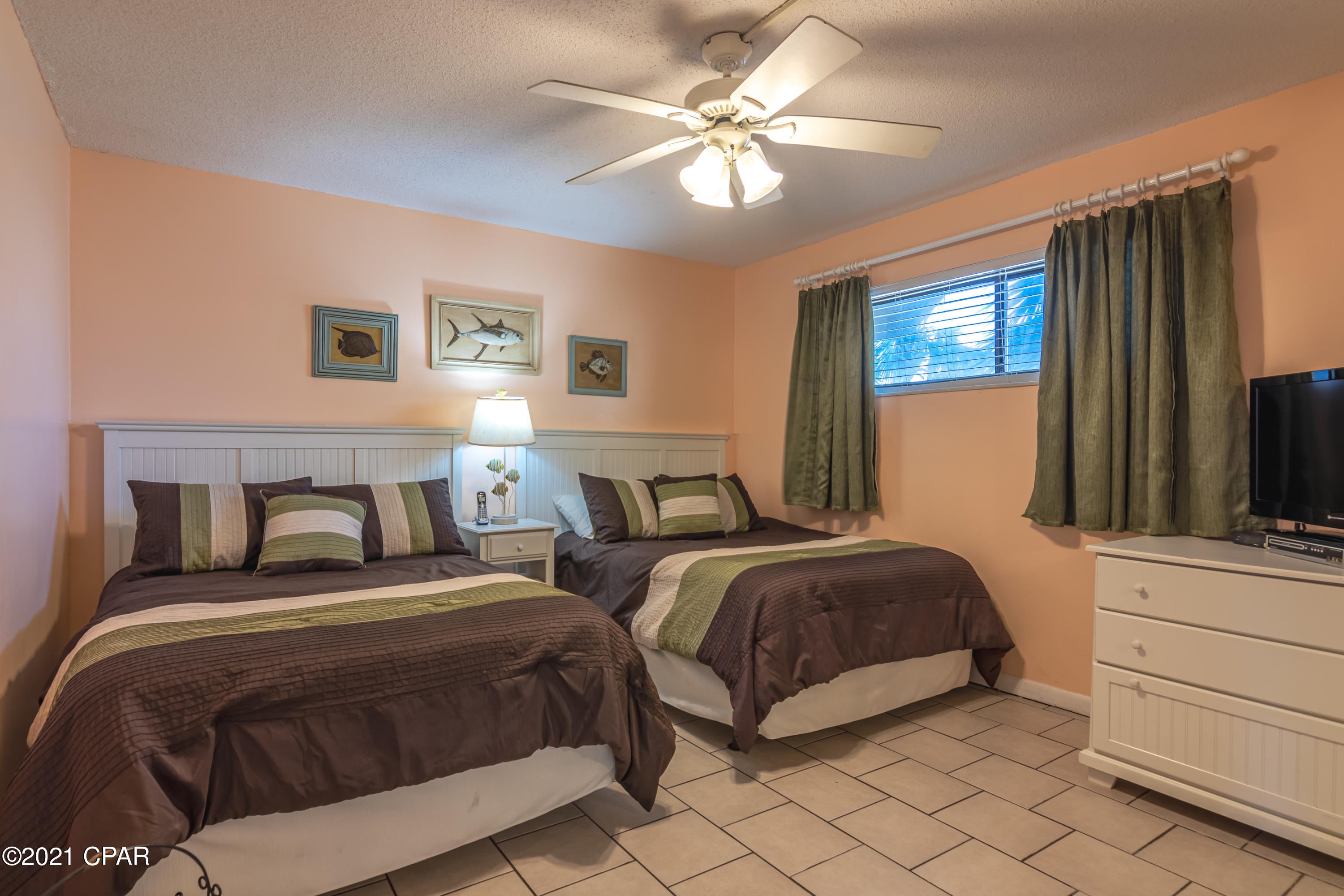 Summerhouse Condo. - Residential