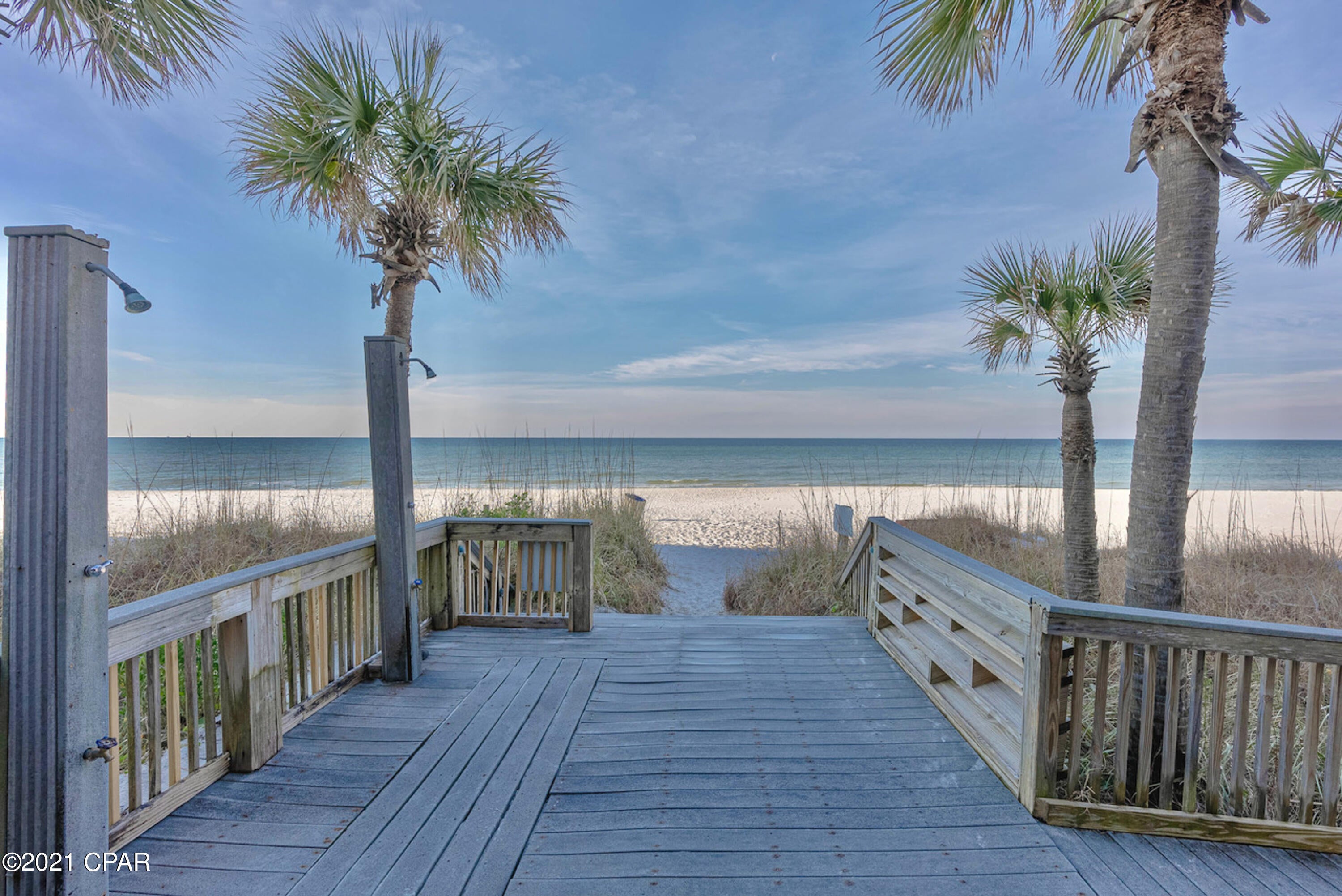 Summerhouse Condo. - Residential