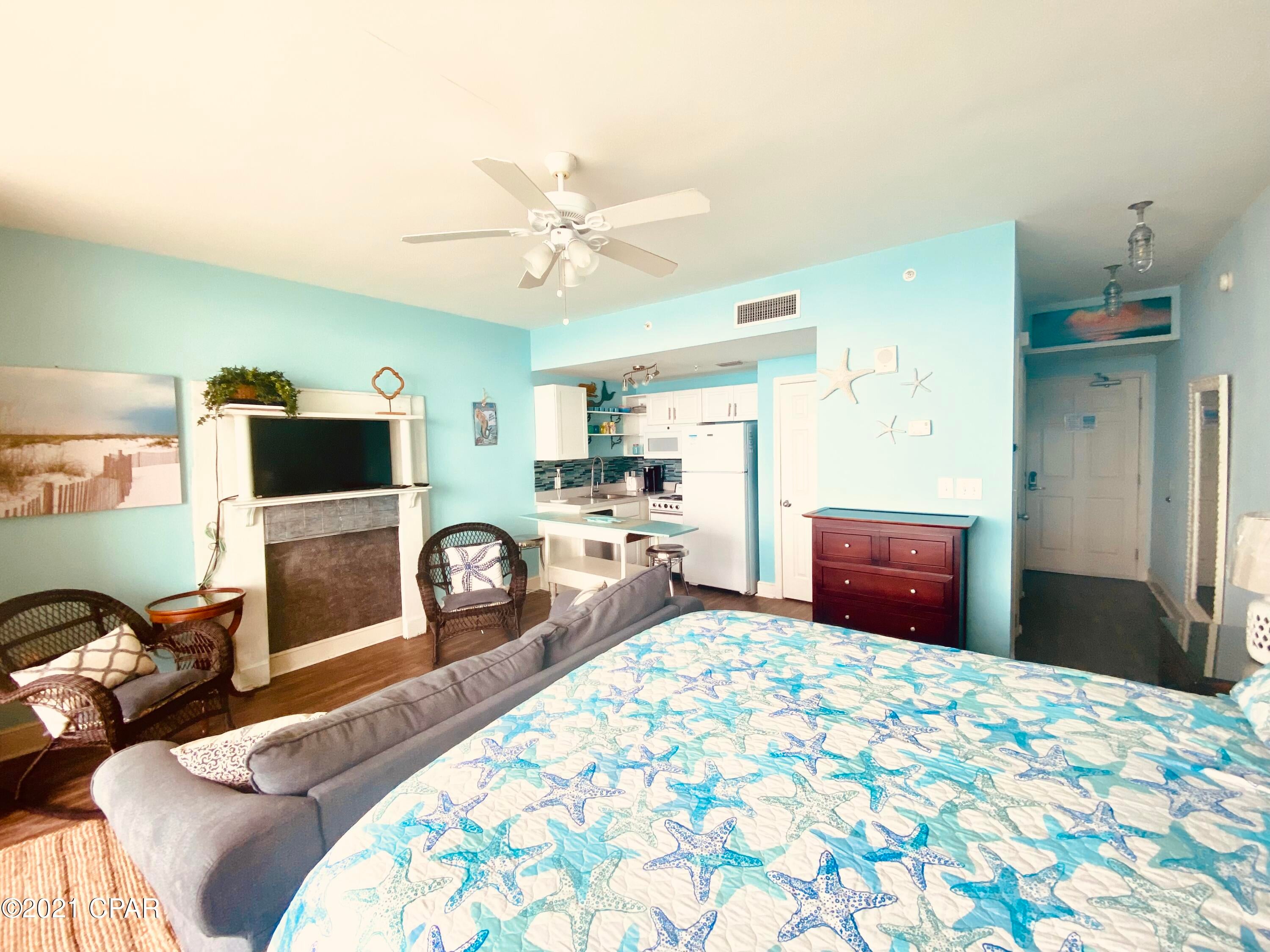 CURRENTLY UNDER CONTRACT, SELLER ACCEPTING BACKUP OFFERS.  Now is your opportunity to own at Majestic Beach Resort. Known as the premier resort in Panama City Beach, this studio is perfection. Studios are the best return on investment for those seeking rental income. With its expansive beach, on-site market and H20 restaurant, Majestic really is the place to call your second home. Living Area Black Rockers do not convey.  All other furnishes as shown are included with the sale.